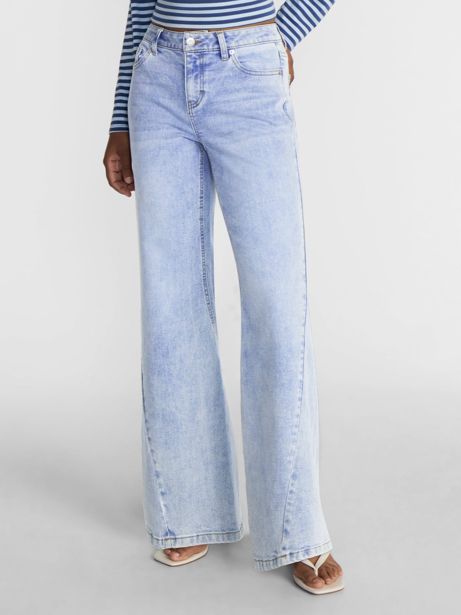 No Boundaries Relaxed Flare Jeans, 31'' Inseam, Women's 00-20