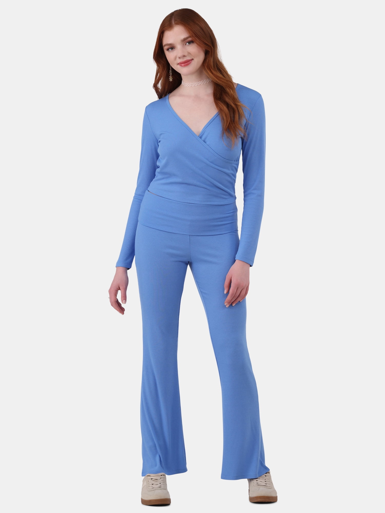 No Boundaries Ribbed Top and Flare Pants Pajama Set, 2-Piece, Women’s and Women’s Plus
