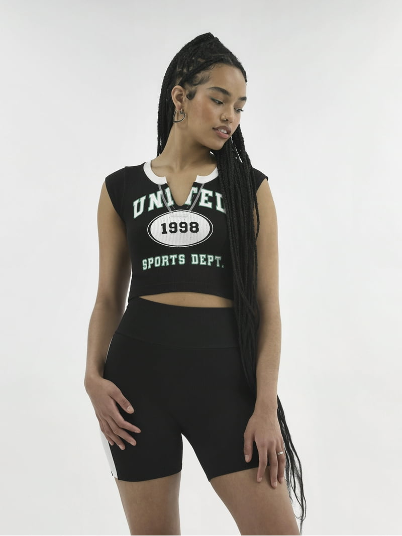 No Boundaries Seamless Crop Top and High-Rise Biker Shorts Set