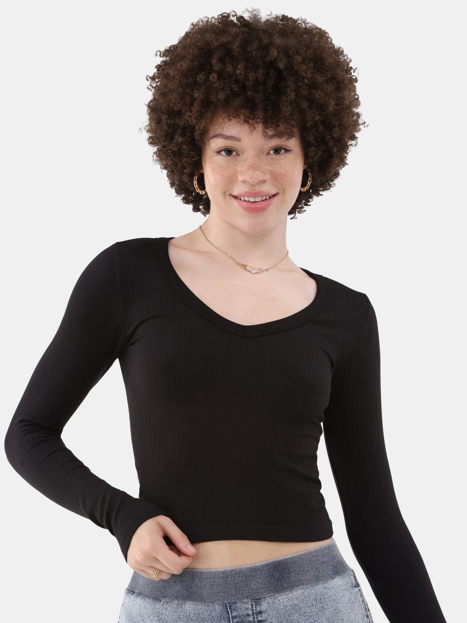 No Boundaries Juniors Curve-Hugging Pucker Knit Top with O