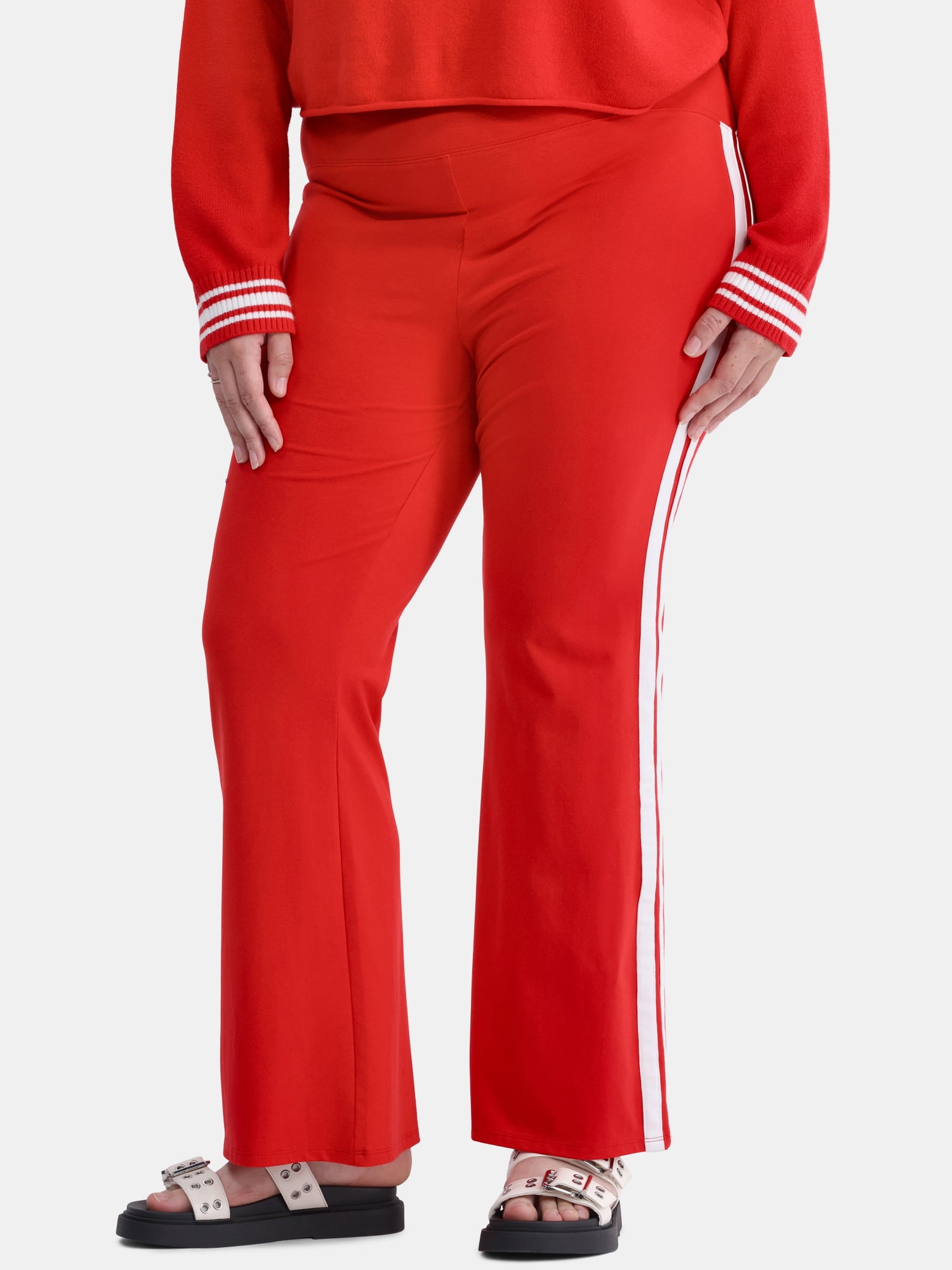No Boundaries Side Stripe Flare Pants, 31” Inseam, Women's and Women’s Plus