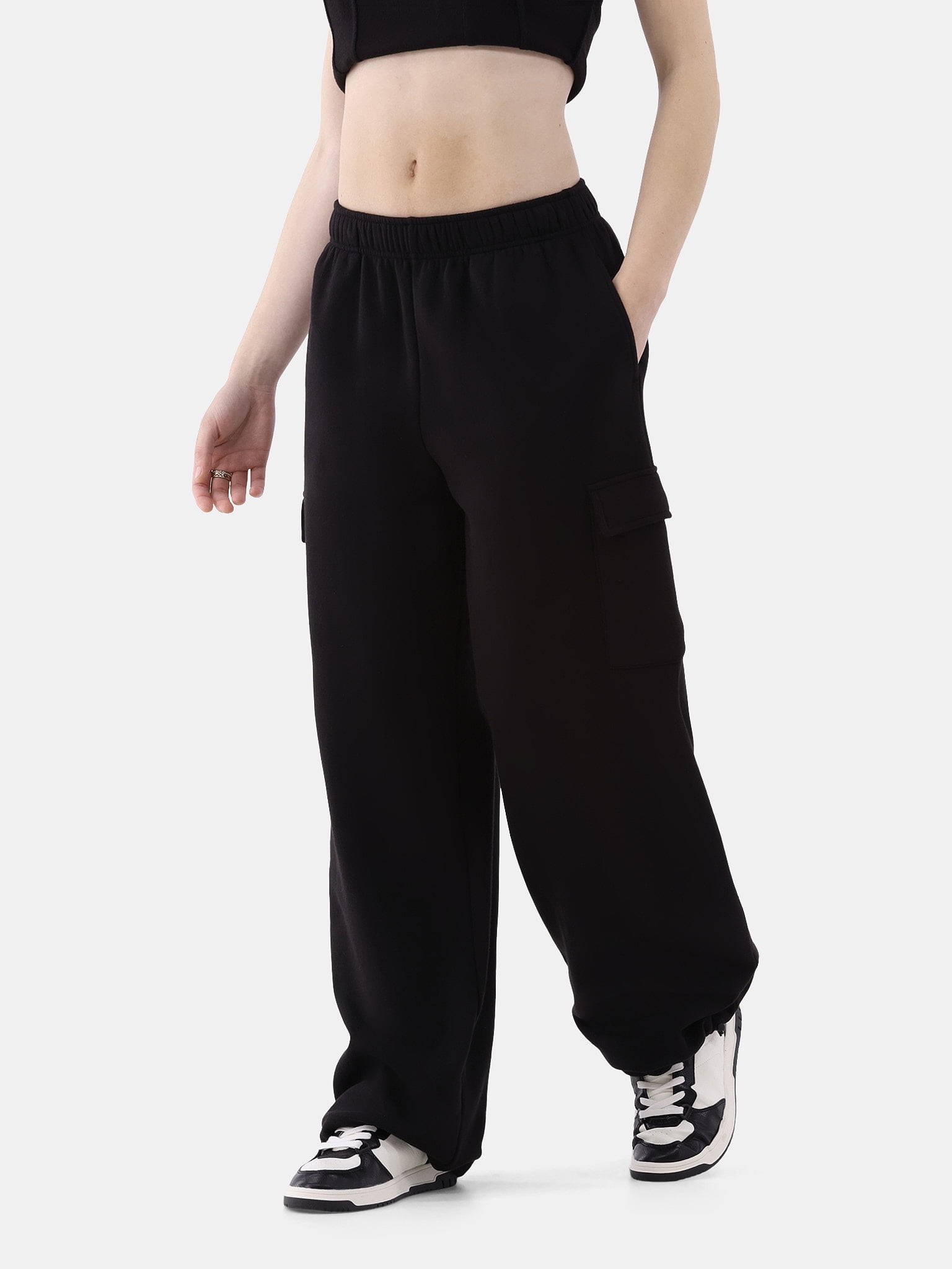 No Boundaries Soft Fleece Cargo Jogger Sweatpants, Women's