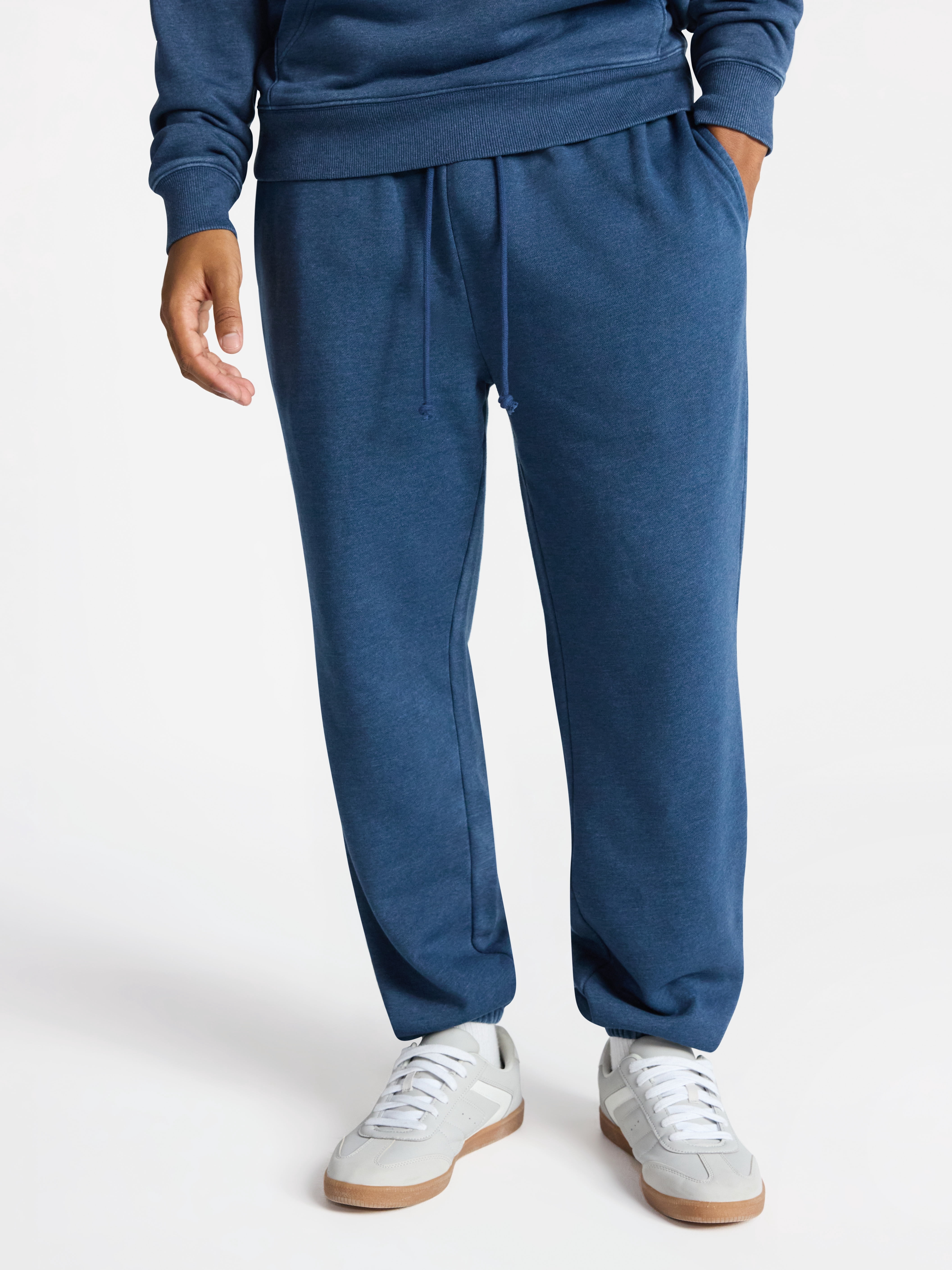 No Boundaries Soft Fleece Jogger Pants, 30'' Inseam, Men's & Big Men's