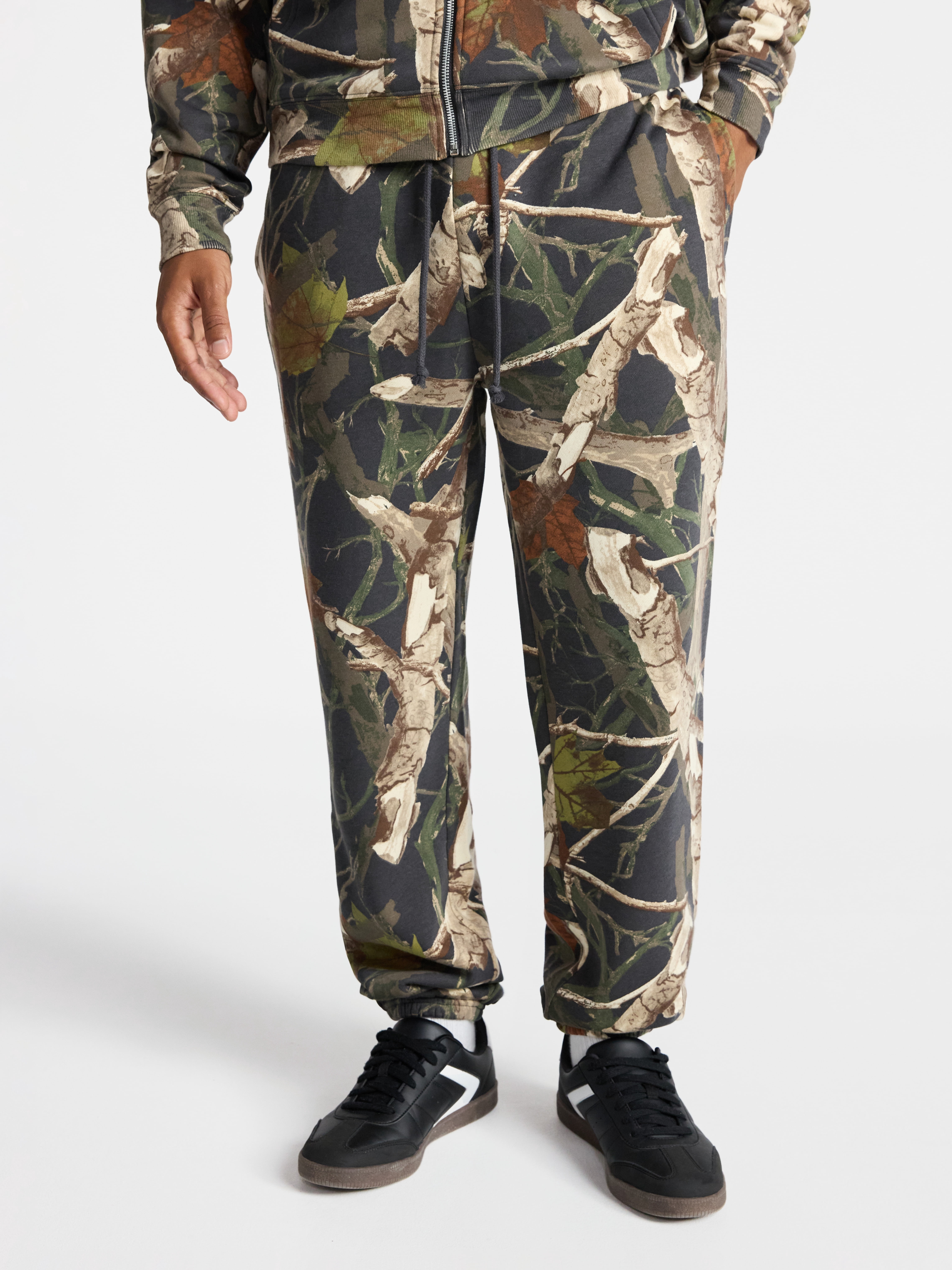 No Boundaries Soft Fleece Jogger Pants, Men's & Big Men's