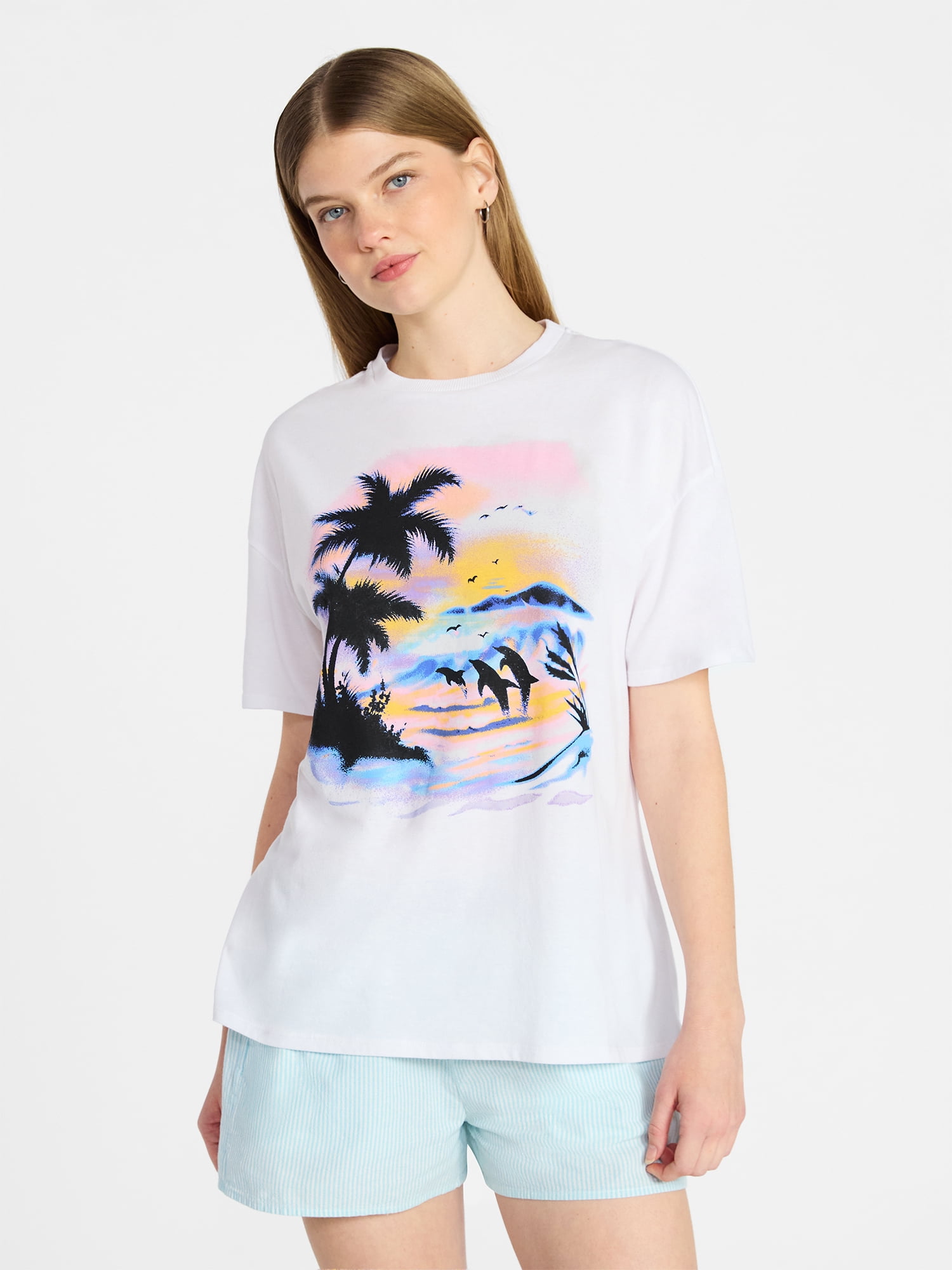 No Boundaries Washed Graphic Boyfriend Tee, Women's and Women's Plus