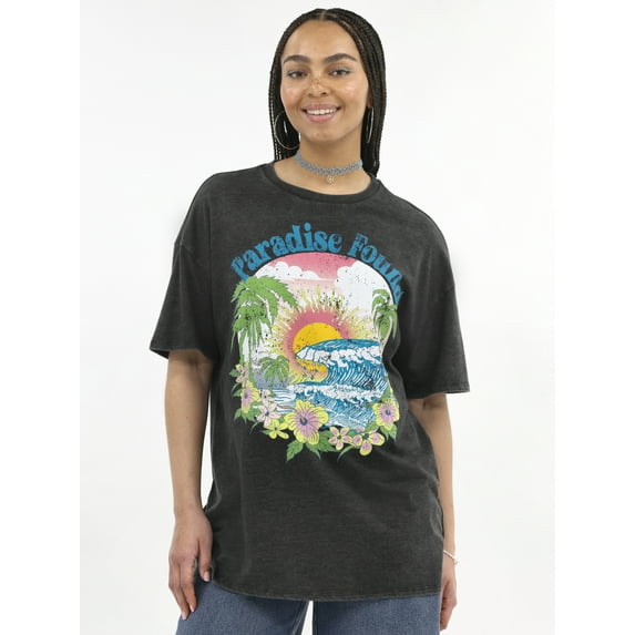 No Boundaries Washed Graphic Boyfriend Tee, Women's