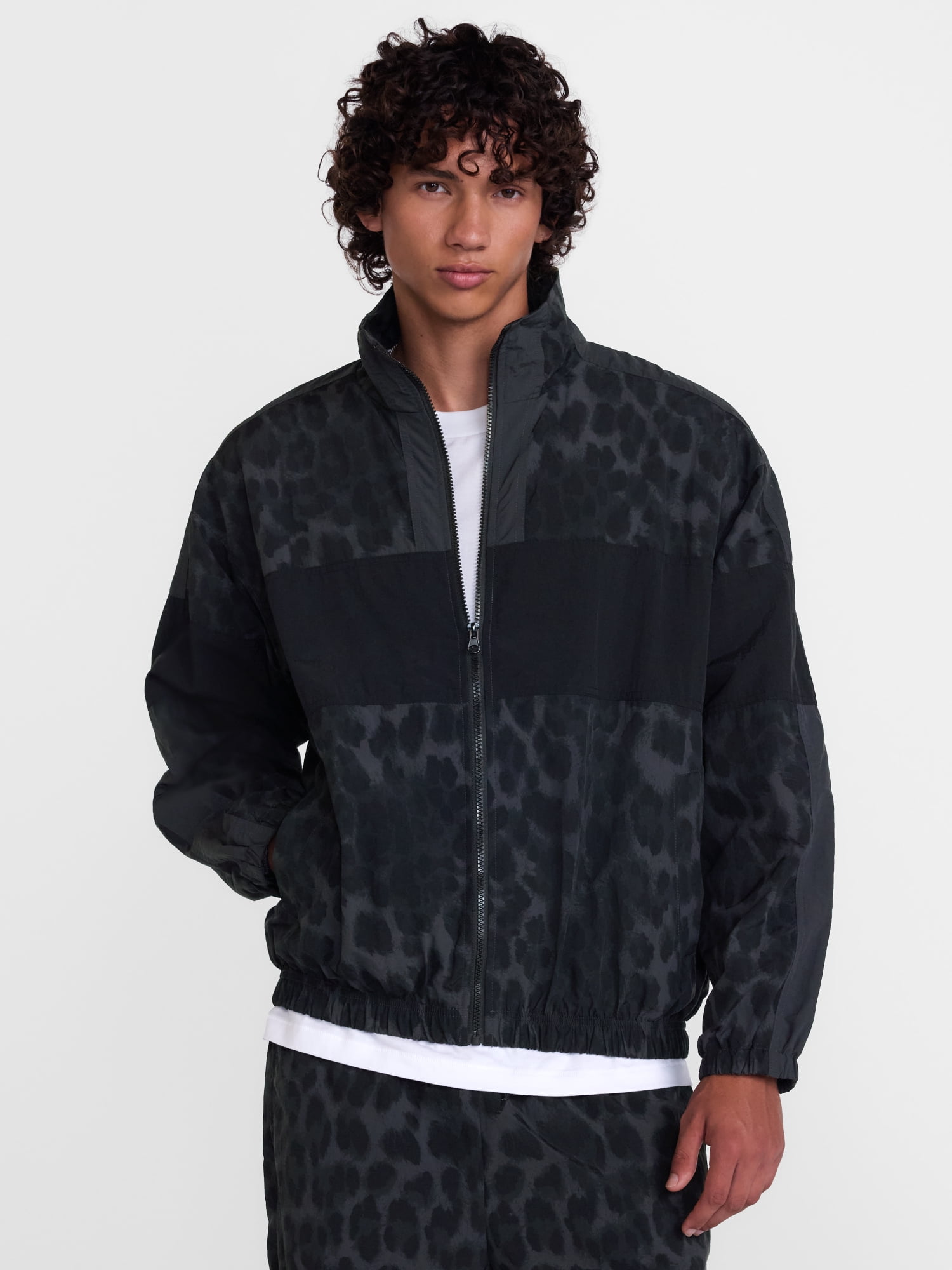 No Boundaries Windbreaker Jacket with Long Sleeves, Men's XS-4XLT