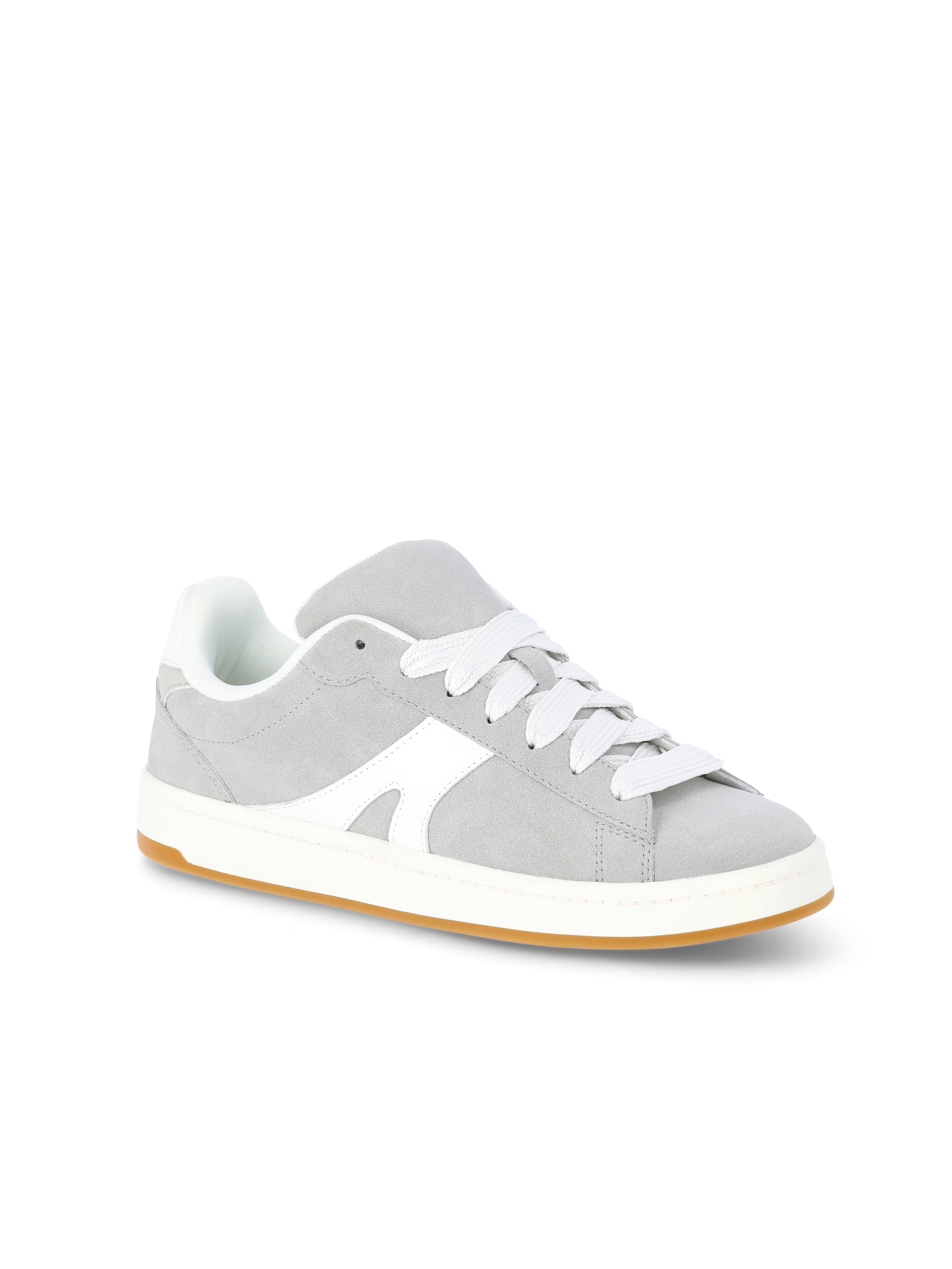 No Boundaries Chunky Lace-Up Skate Sneakers, Women's