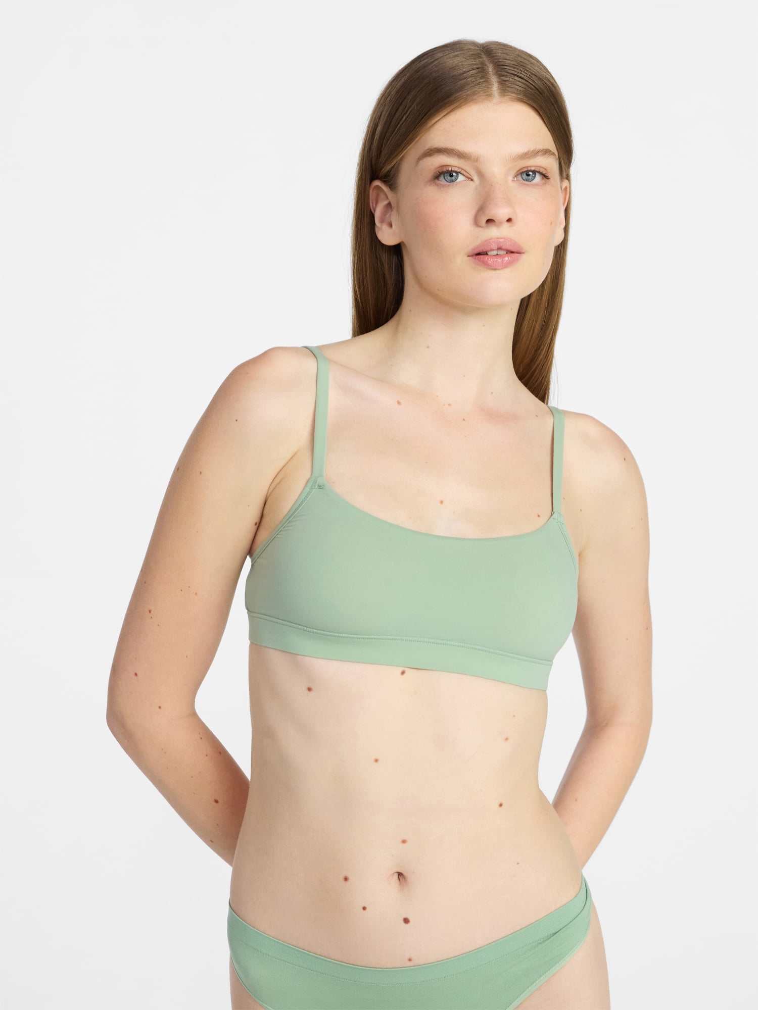 No Boundaries Fit Stretch Scoop Bralette, Women's XS-3XL