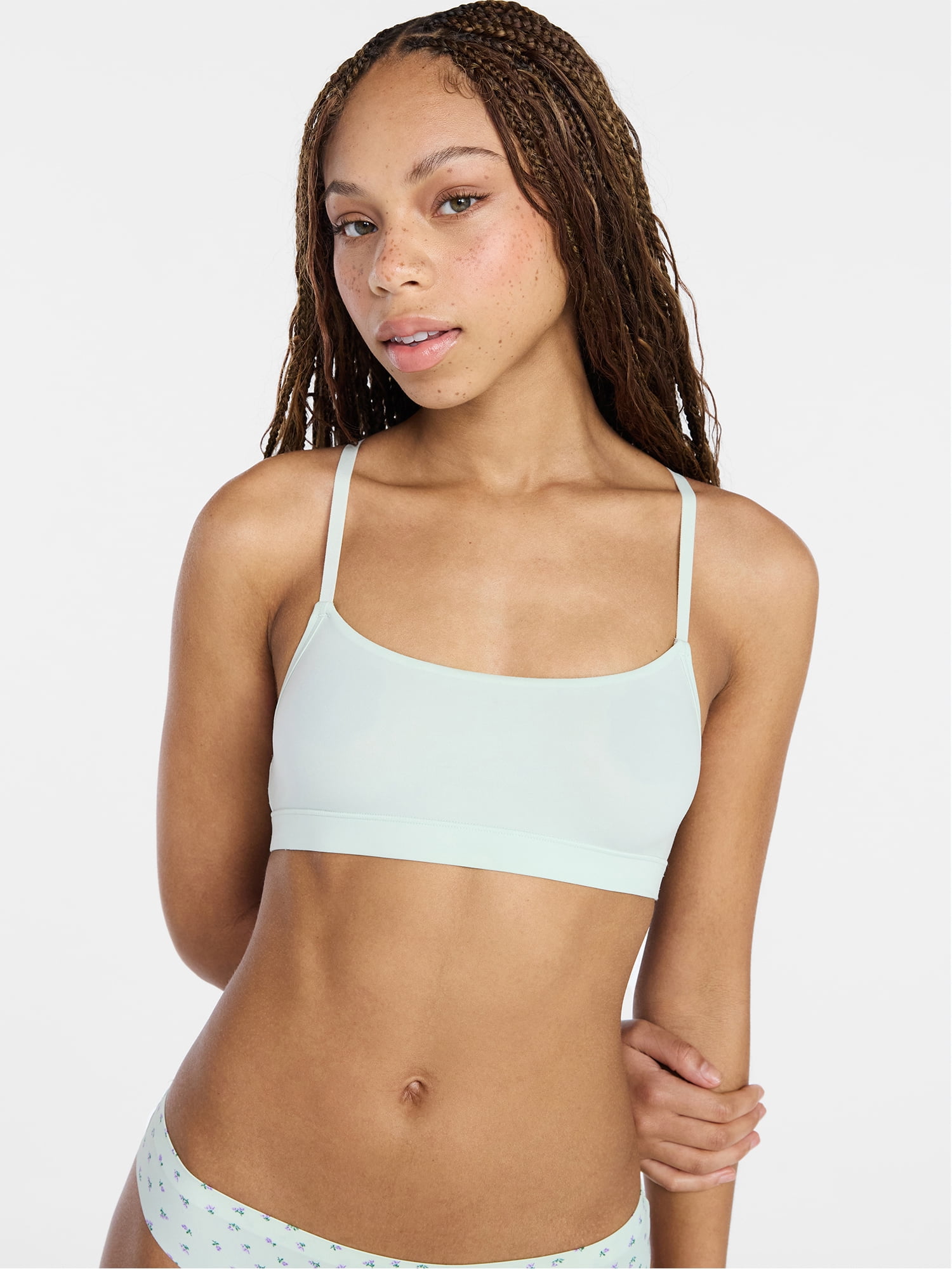 No Boundaries Fit Stretch Scoop Racerback Bralette, Women's XS-3XL