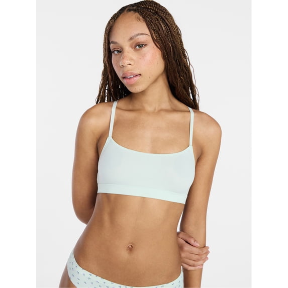 No Boundaries Fit Stretch Scoop Racerback Bralette, Women's XS-3XL