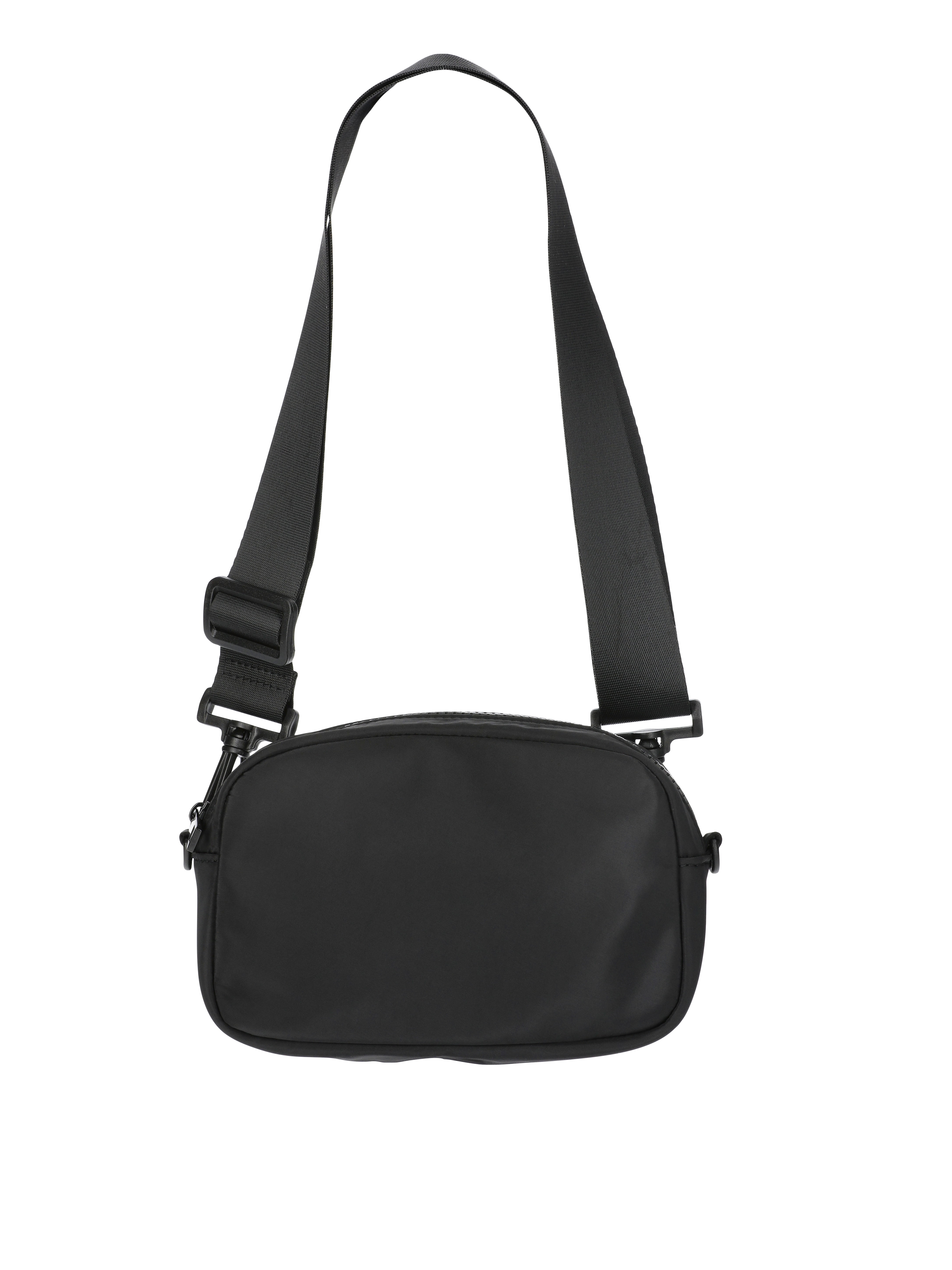 No Boundaries Women's Hands Free Belt Bag, Black