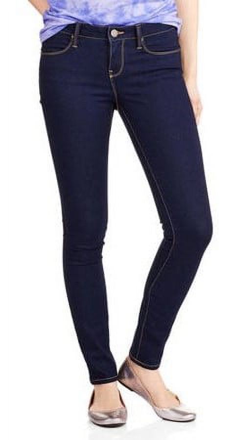 No Boundaries Women's Juniors Classic Skinny Jeans - image 1 of 3