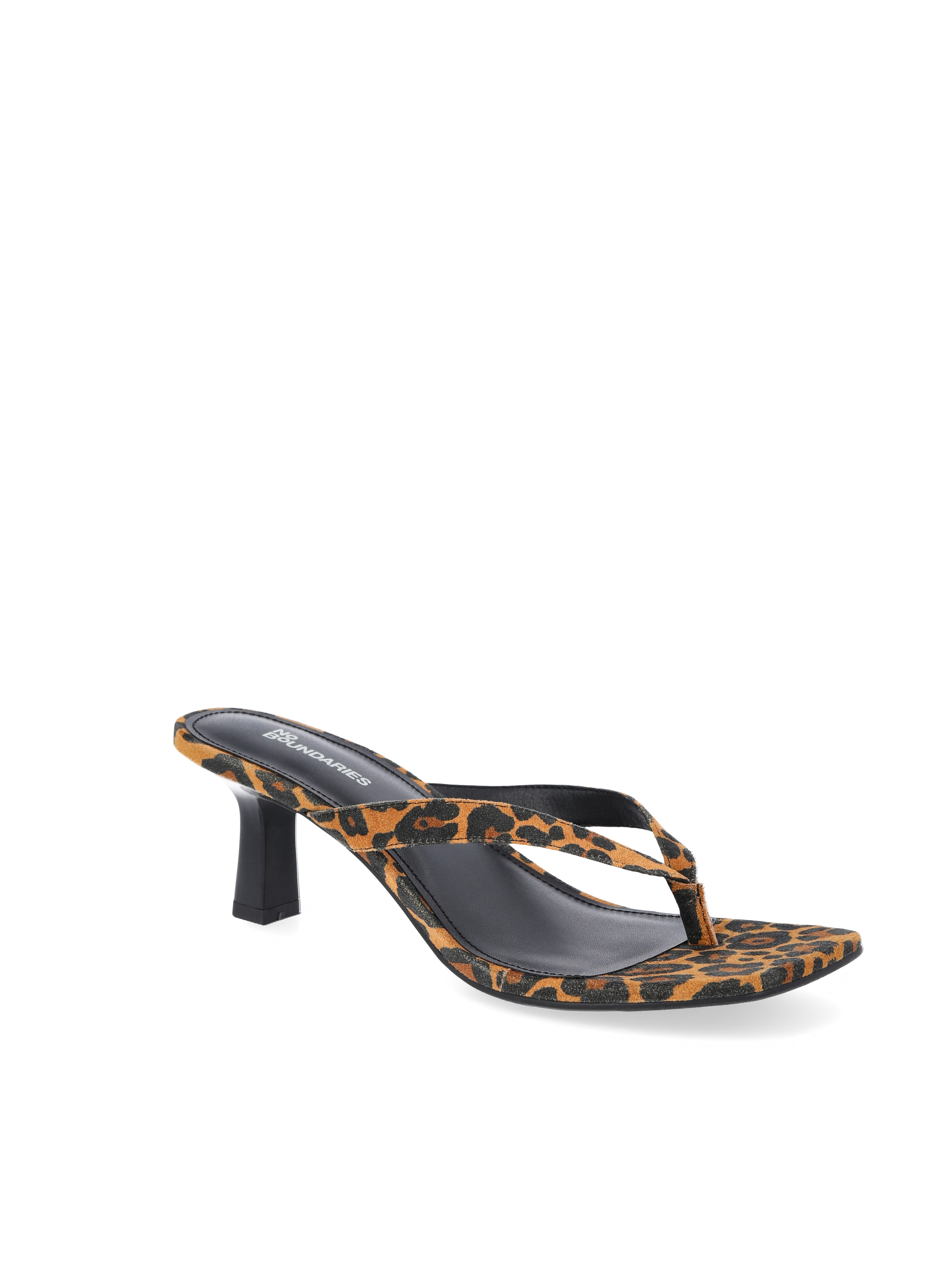 No Boundaries Kitten Heel Thong Sandals, Women’s