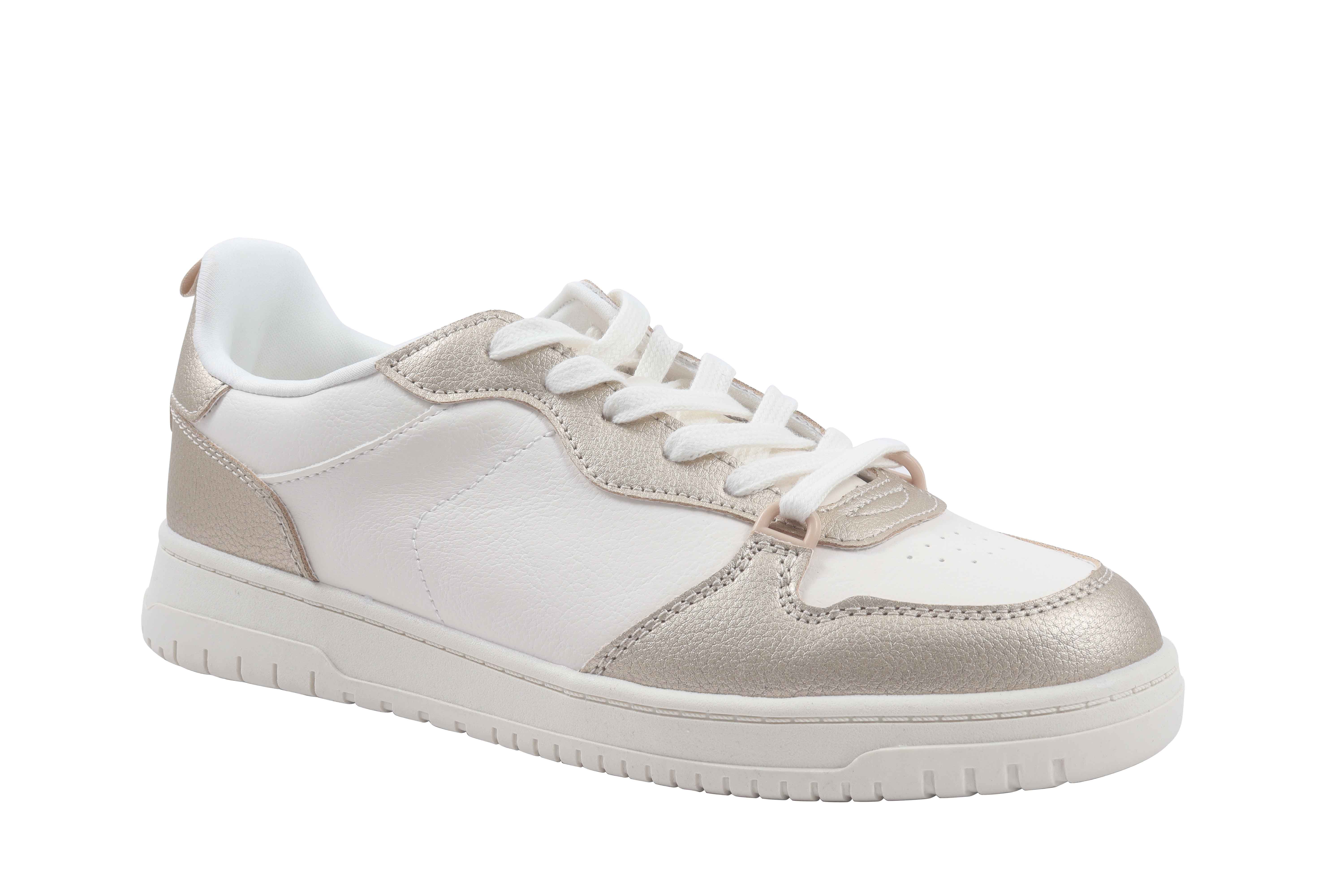 No Boundaries Women's Lace Up Court Sneakers