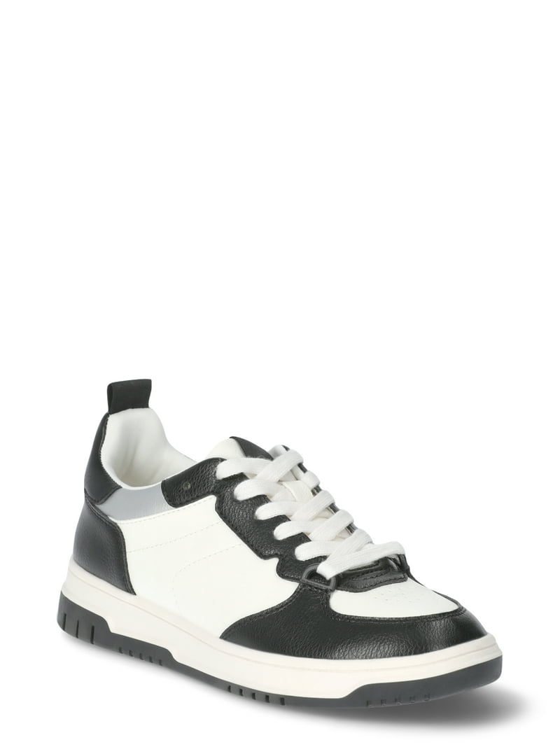 No Boundaries women's Lace-Up Court Sneakers Flexible