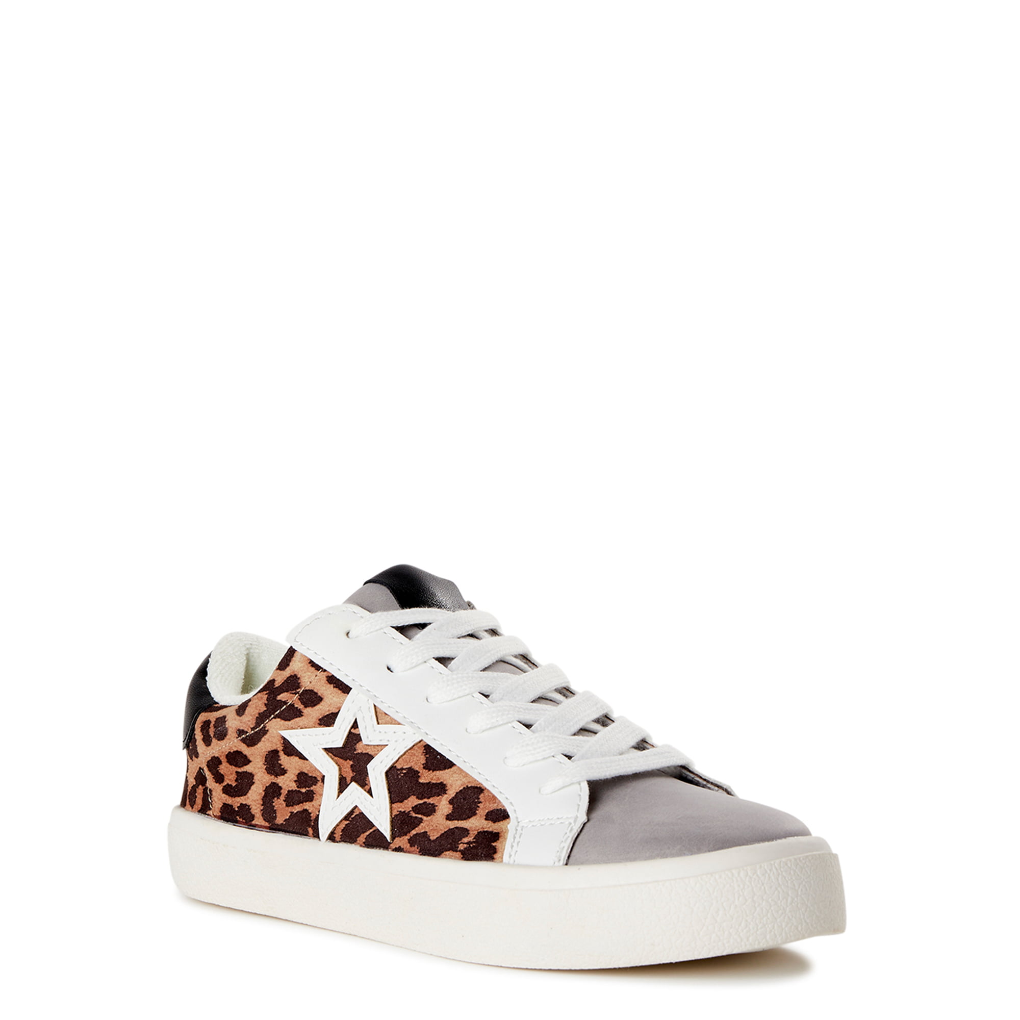 No Boundaries Women's Low Leopard Star Sneakers -