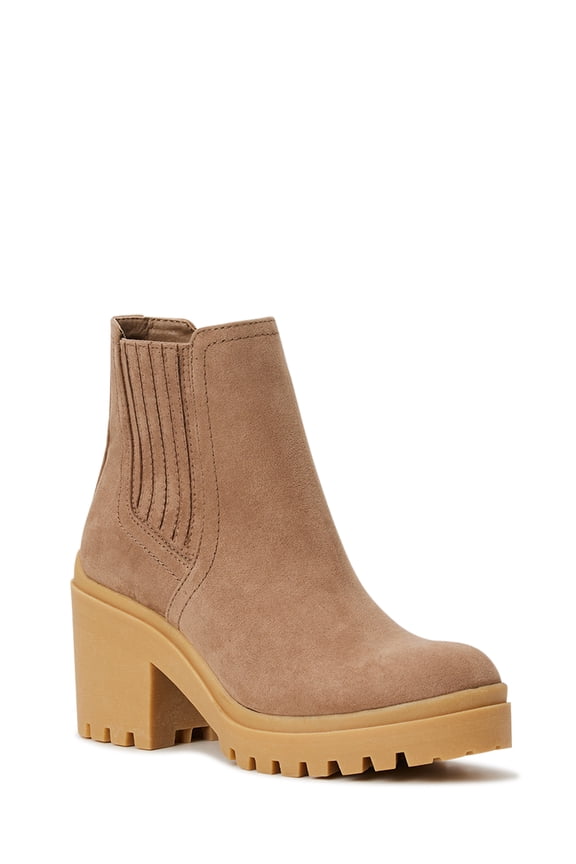 Women's Lug Sole Chelsea Boots