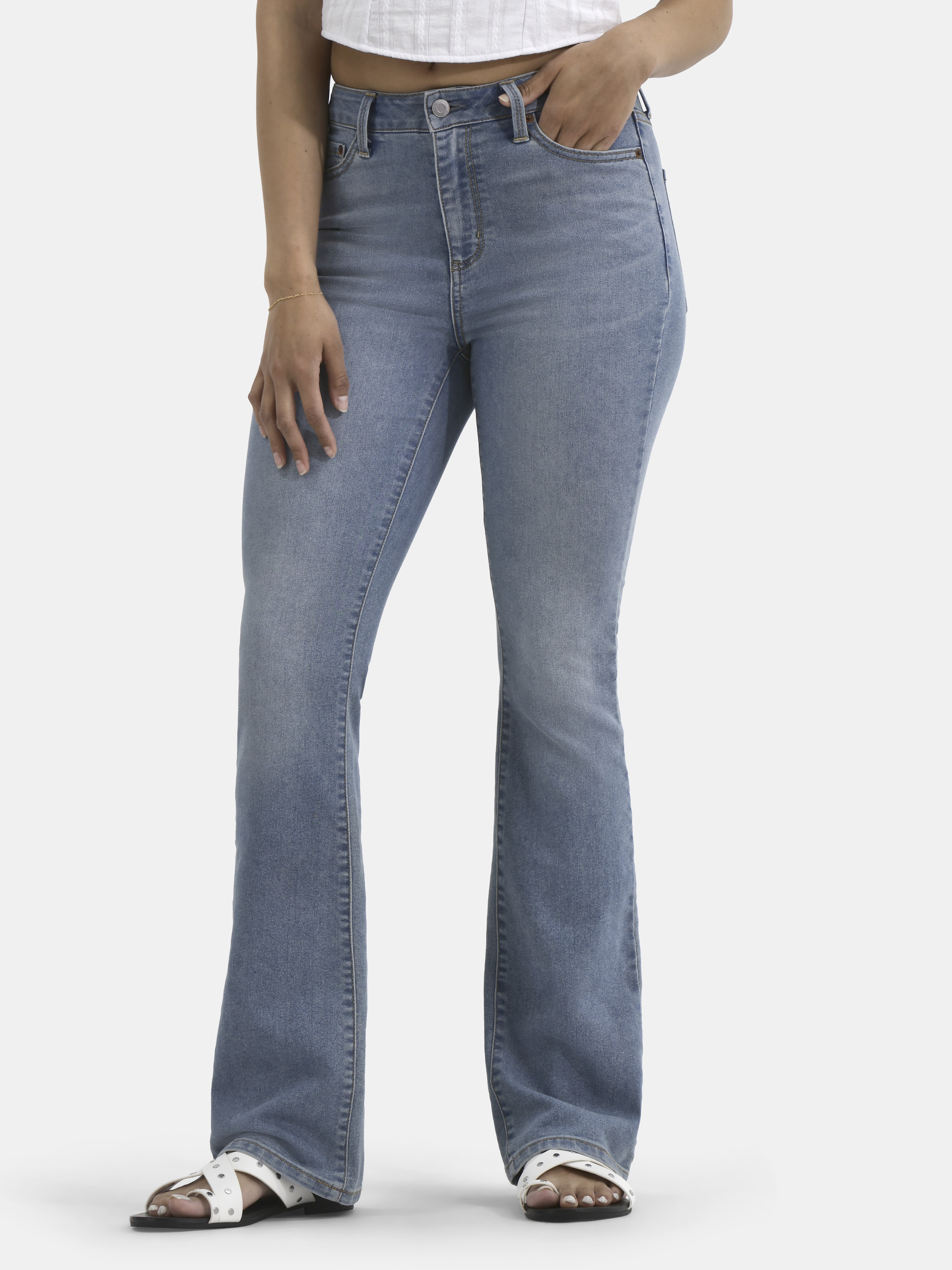 No Boundaries Stretch Denim Bootcut Jeans, 32