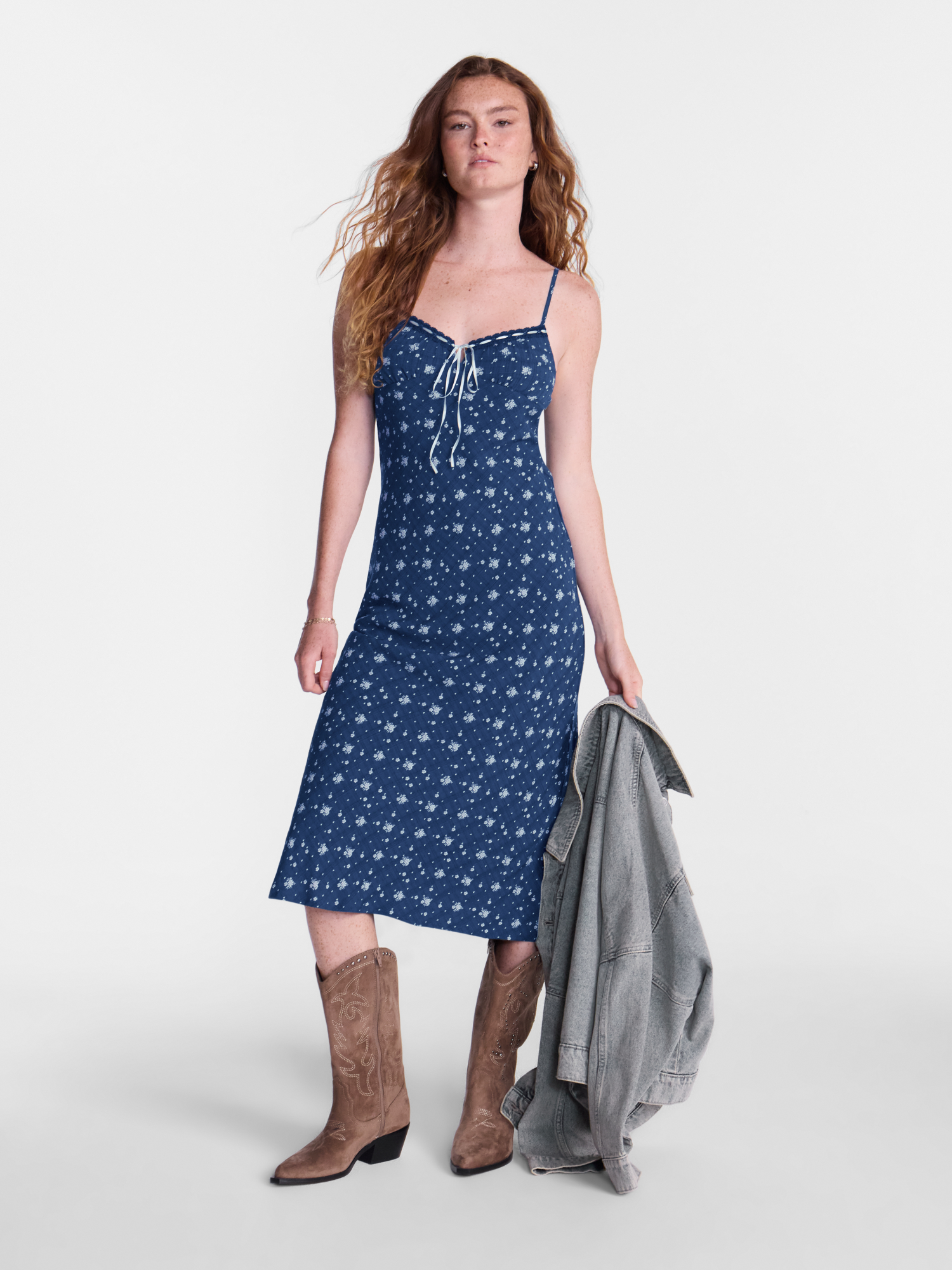 No Boundaries Woven Bias Maxi Juniors Sizes XXS XXL: What We Checked First