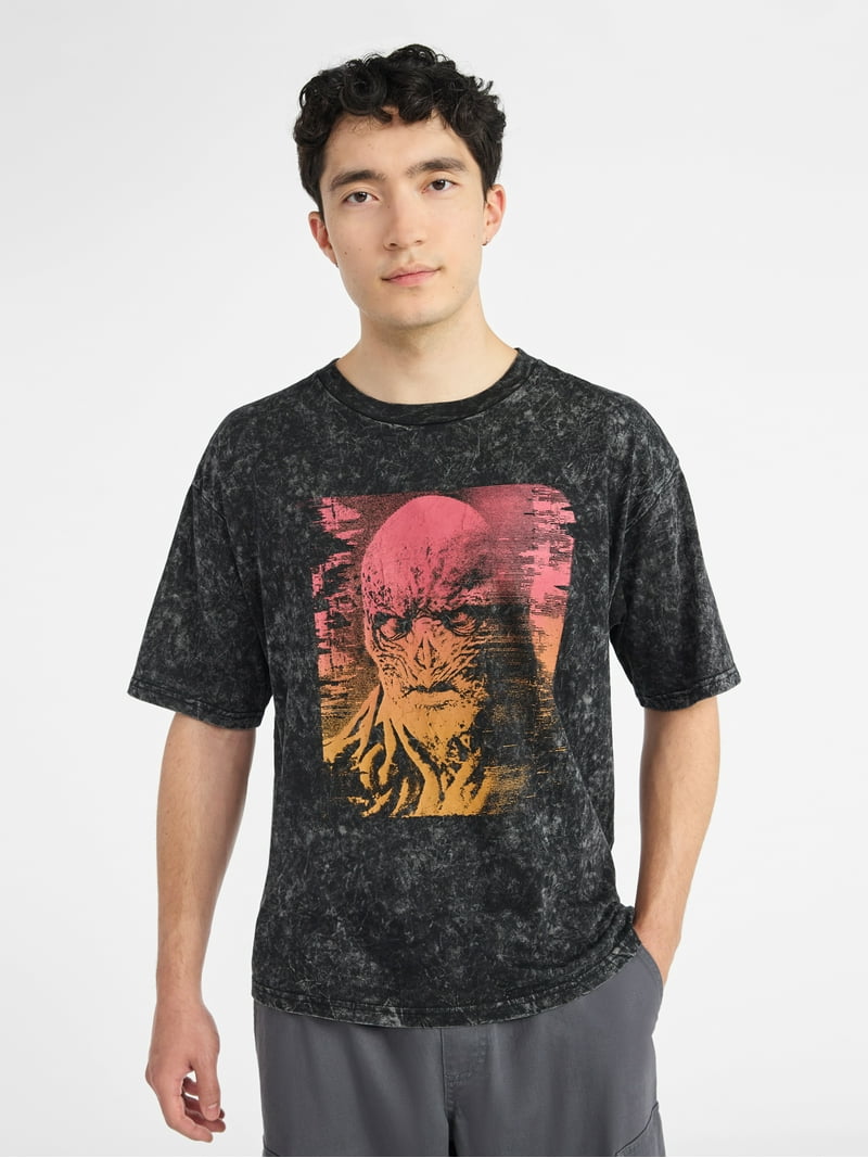 Netflix Stranger Things Vecna Lives Oversized Graphic T-Shirt from