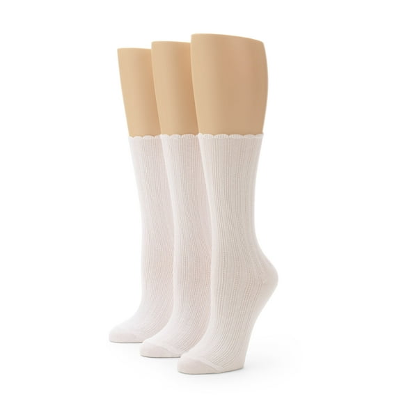 No nonsense Women's Scallop Pointelle Sock 3 Pair Pack, White, One Size