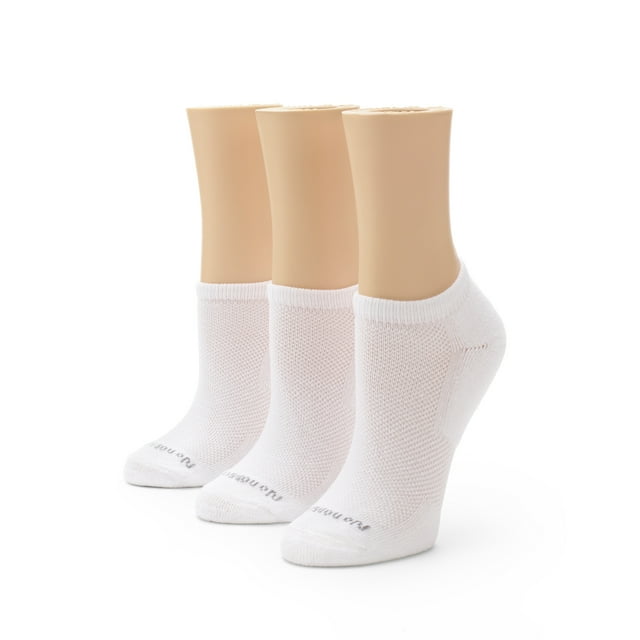 No nonsense Women's Soft & Breathable Half Cushioned Ventilated No Show Socks 3 Pair Pack White 9-12