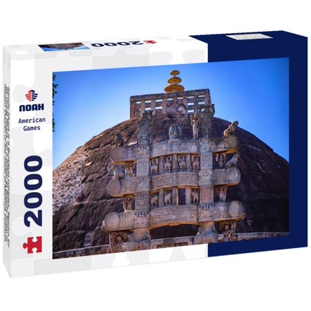 Sanchi Stupa is a Buddhist complex, famous for its Great Stupa, on a hilltop at Sanchi Town in Raisen District of the State of Madhya Pradesh, India 2000pc Puzzle
