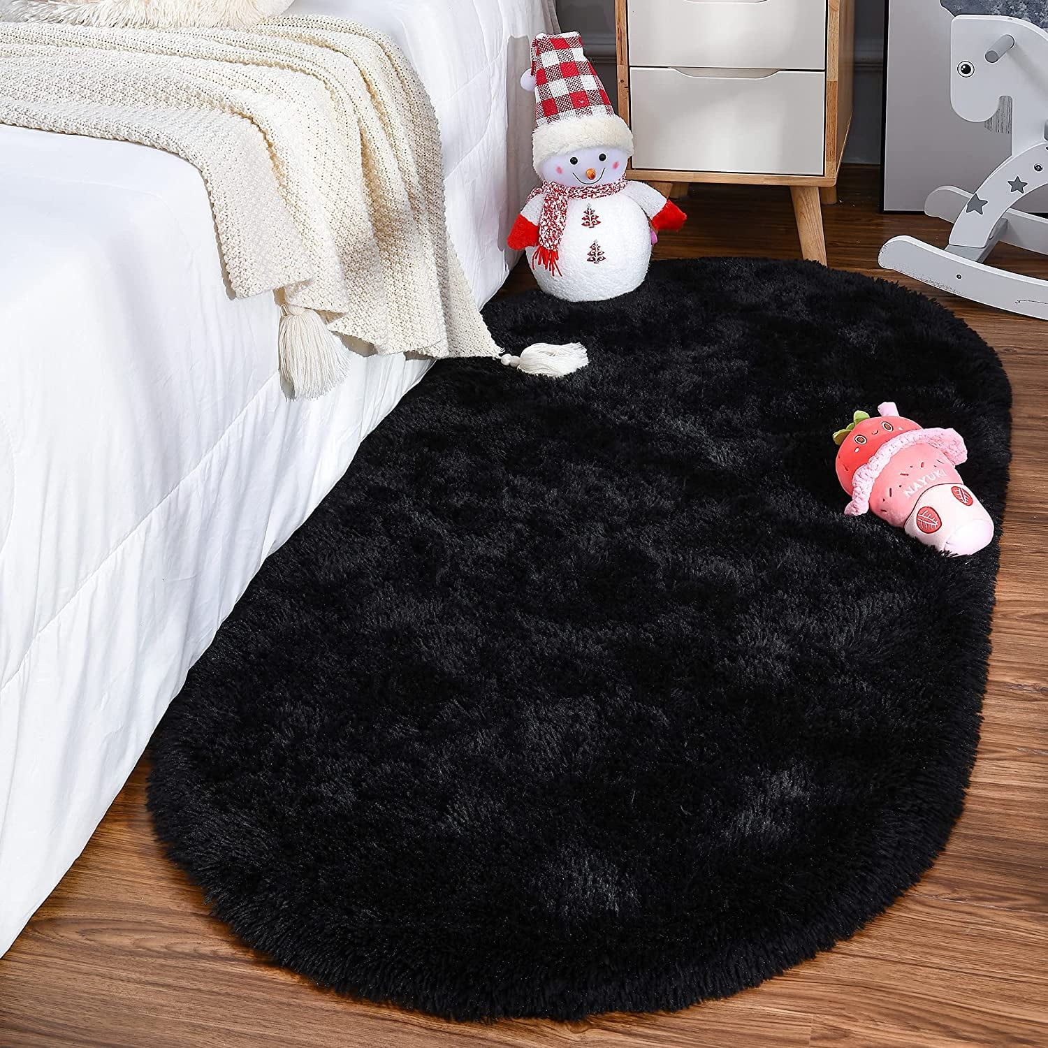 Noahas Ultra Soft Fluffy Bedroom Rugs For Kids,2.6'x5.3',Black