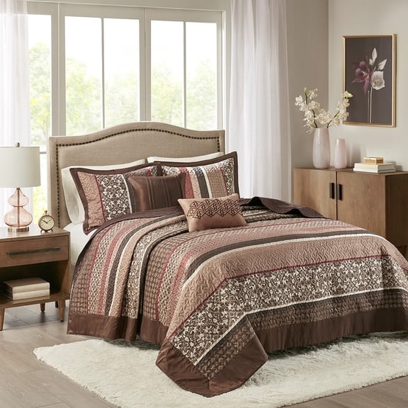 Noaman 5 Piece Jacquard Quilt Set with Throw Pillows, Reversible Red Bedding, Full/Queen Size 90x90 Inches