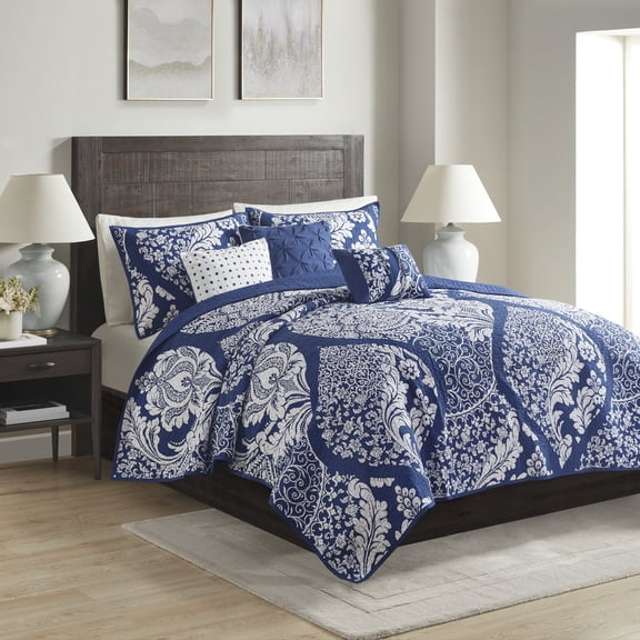 Noaman 6 Piece Reversible Cotton Quilt Set King/Cal King with Decorative Pillows, Indigo Damask Pattern Bedding