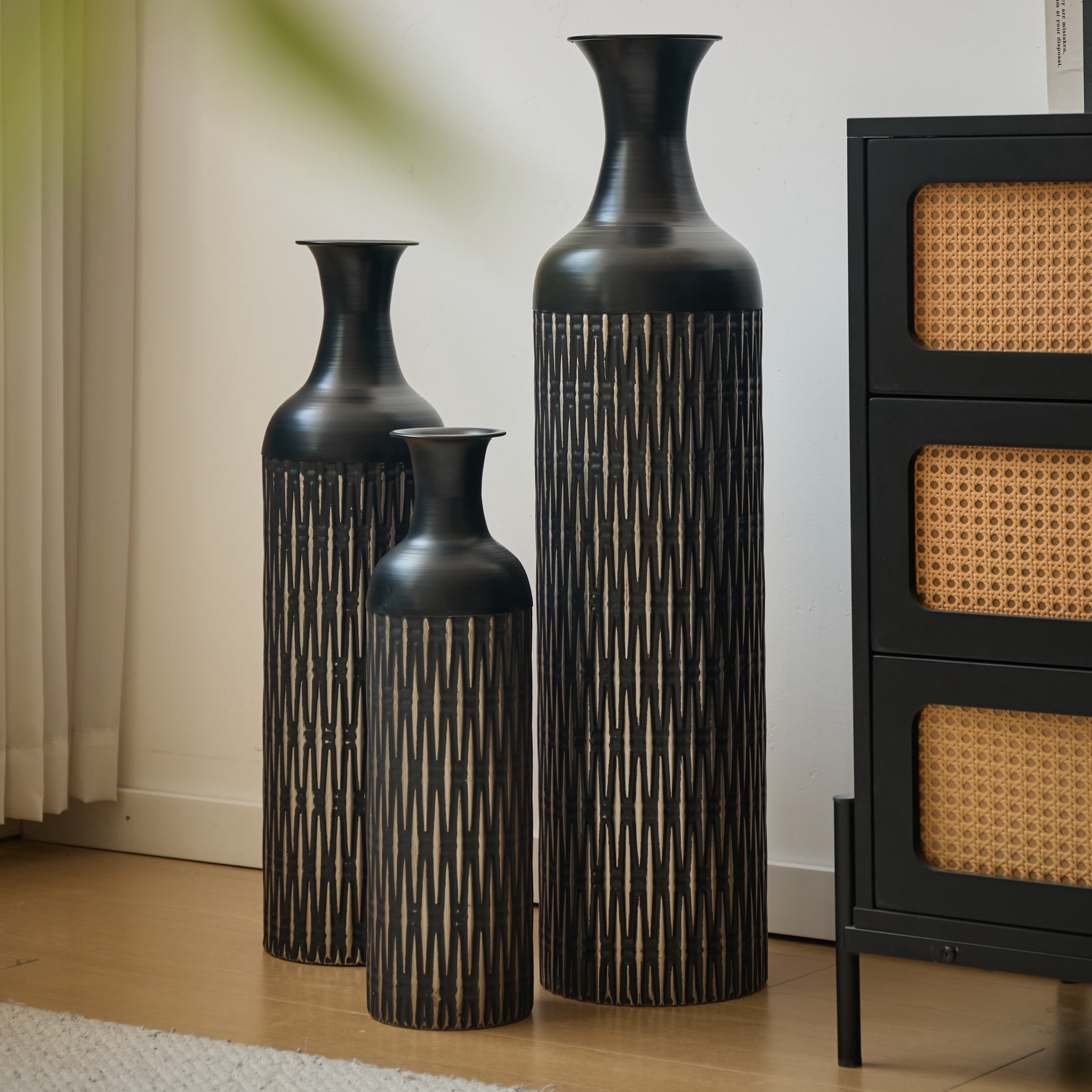 Noble House 3-Piece Metal Floor Vase Set, 32.68", 25.98", 19.69" Textured Decorative Vases, Black