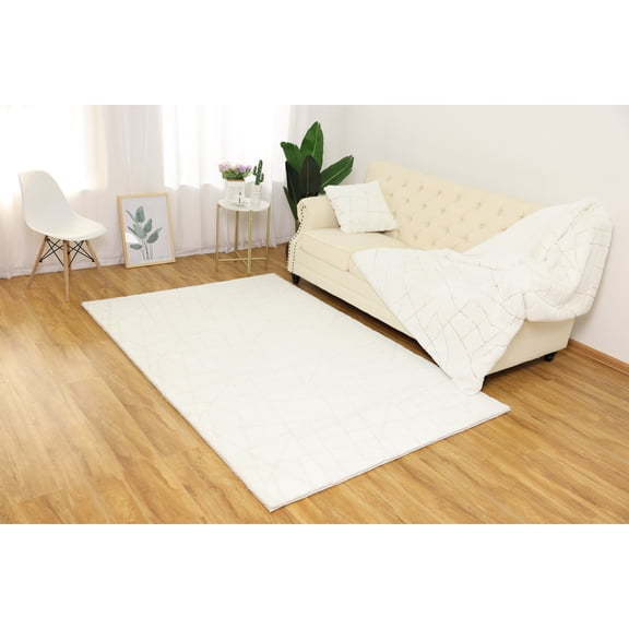 Noble House Brea Throw