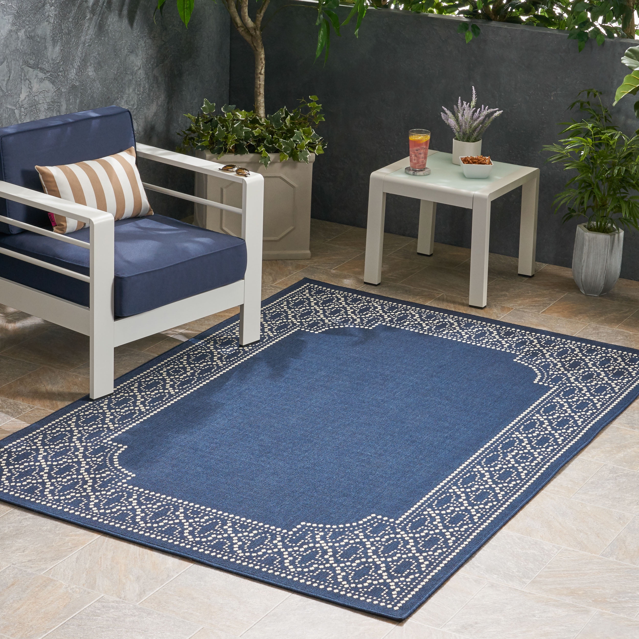 Dominga Outdoor 5'3" x 7' Border Area Rug, Navy and Ivory