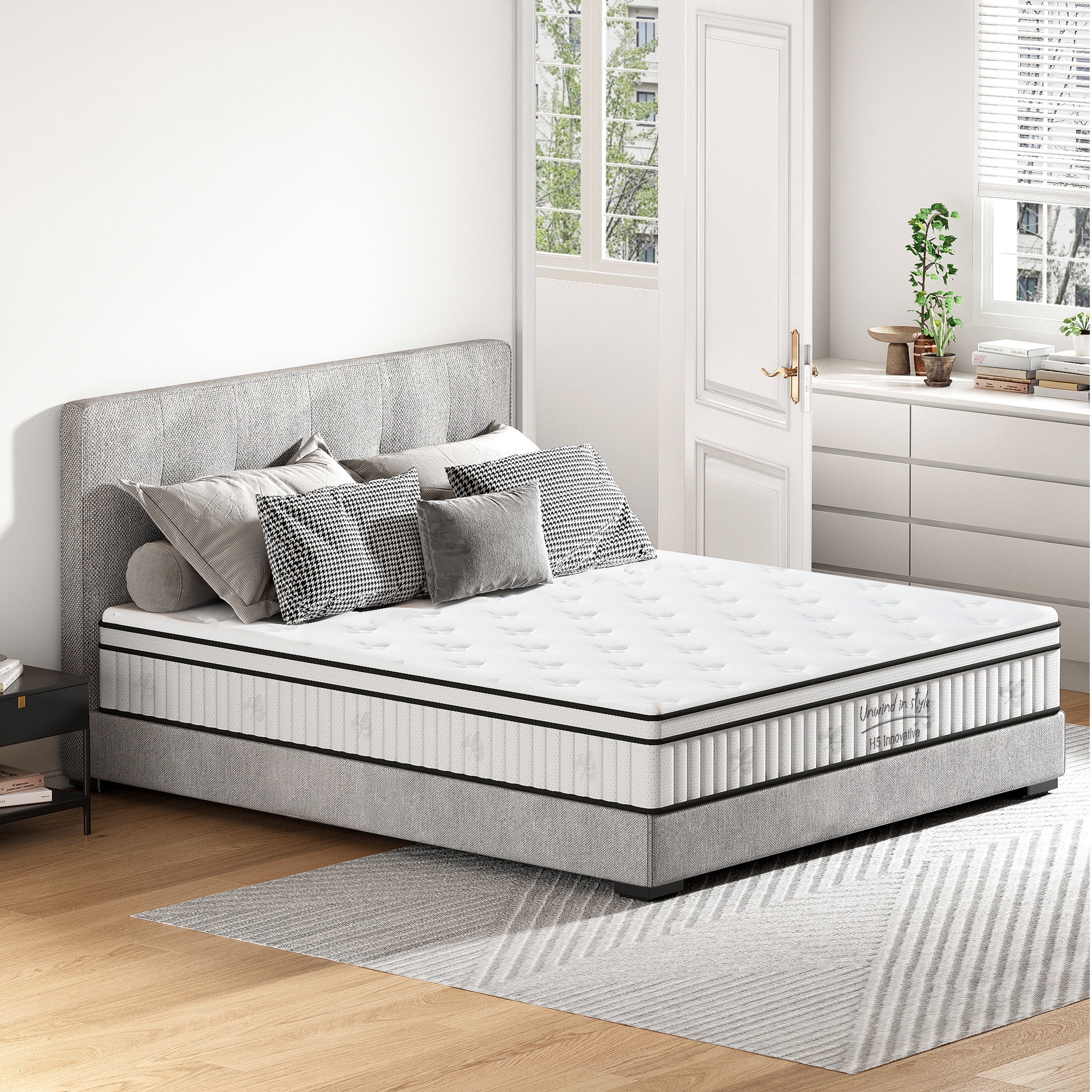 Noble House Queen 12" Hybrid Mattress, Pocketed Innerspring Memory Foam Mattress, Medium Firm, White