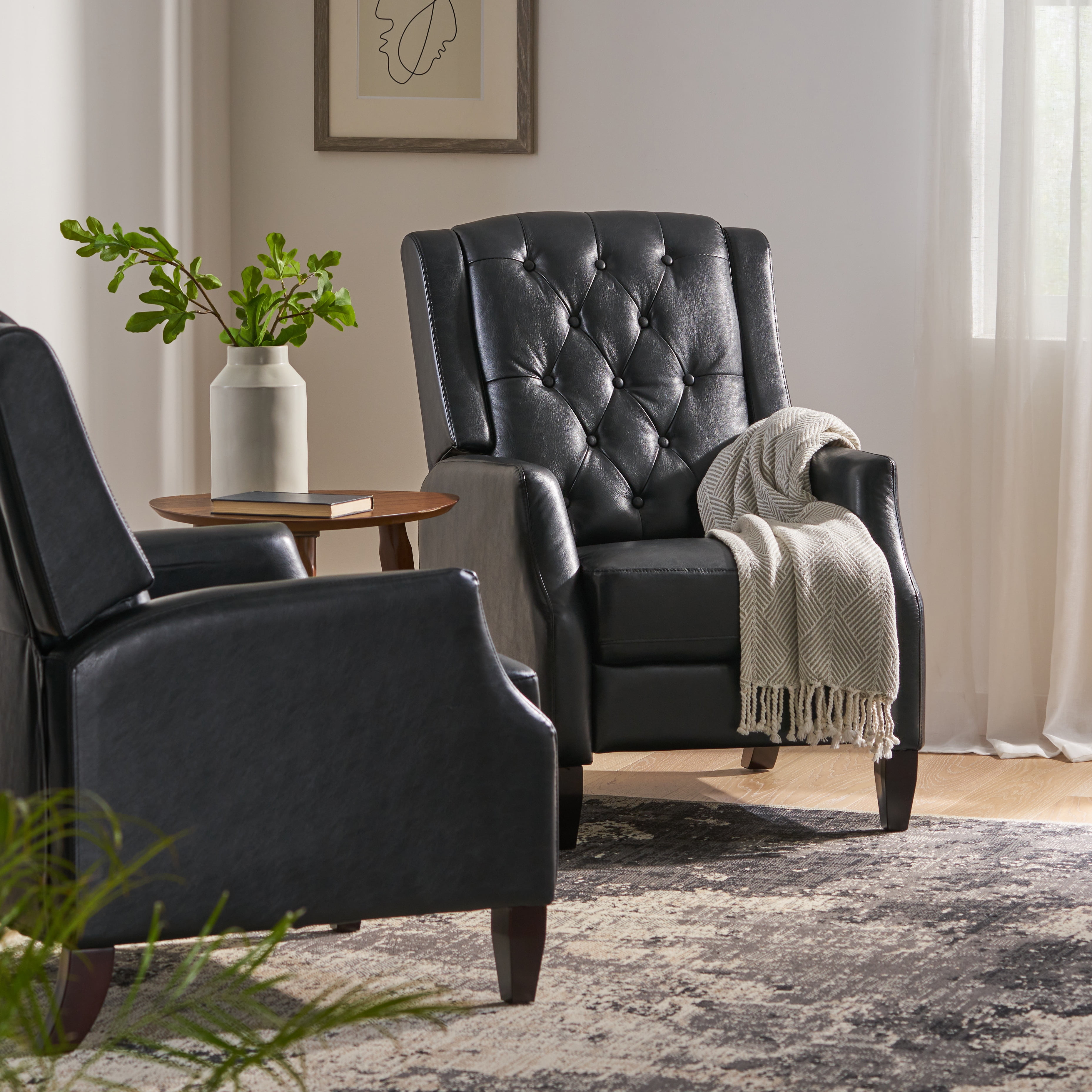 Leather pushback online recliner