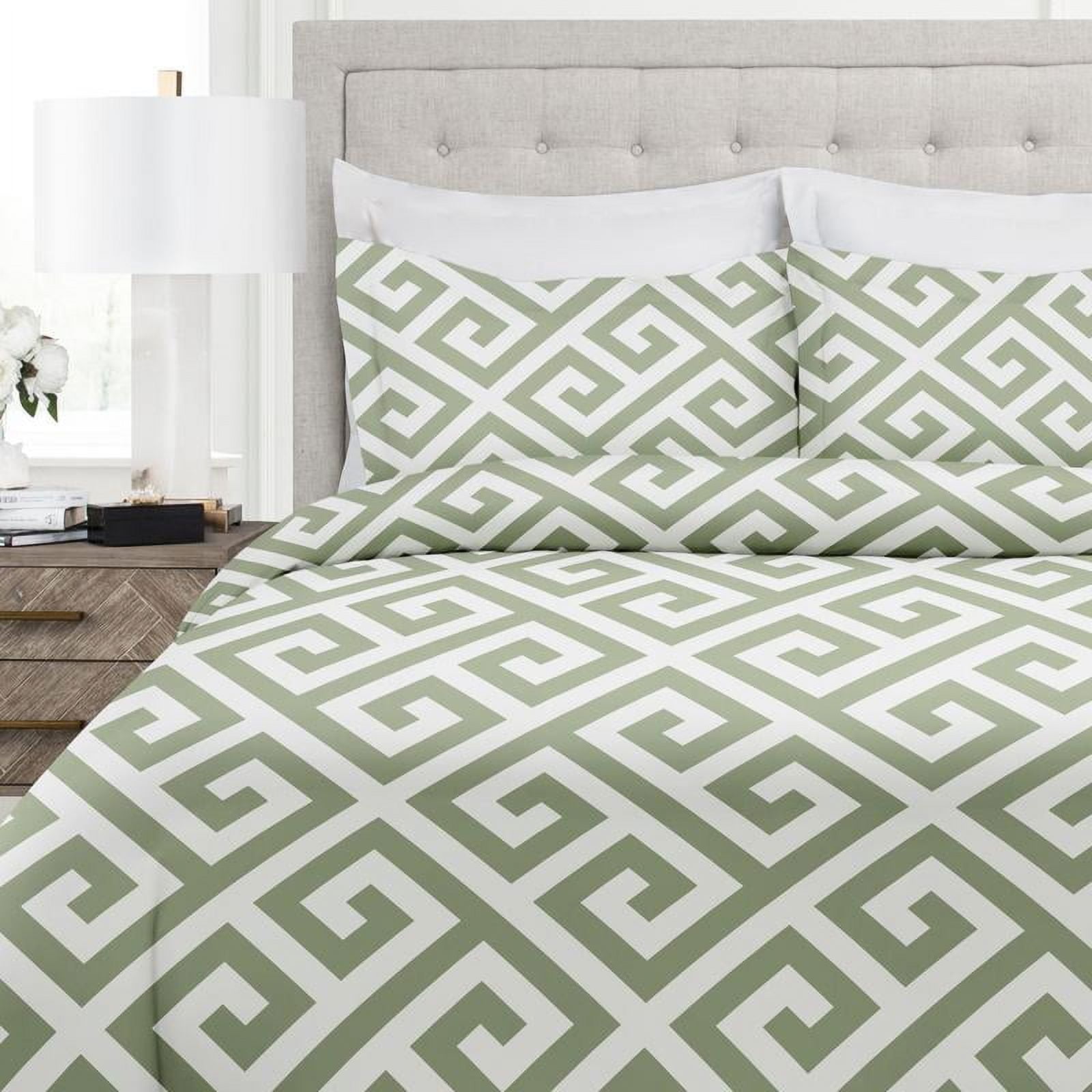 Noble Linen's 3 Piece Duvet Cover Set with Greek Key Pattern