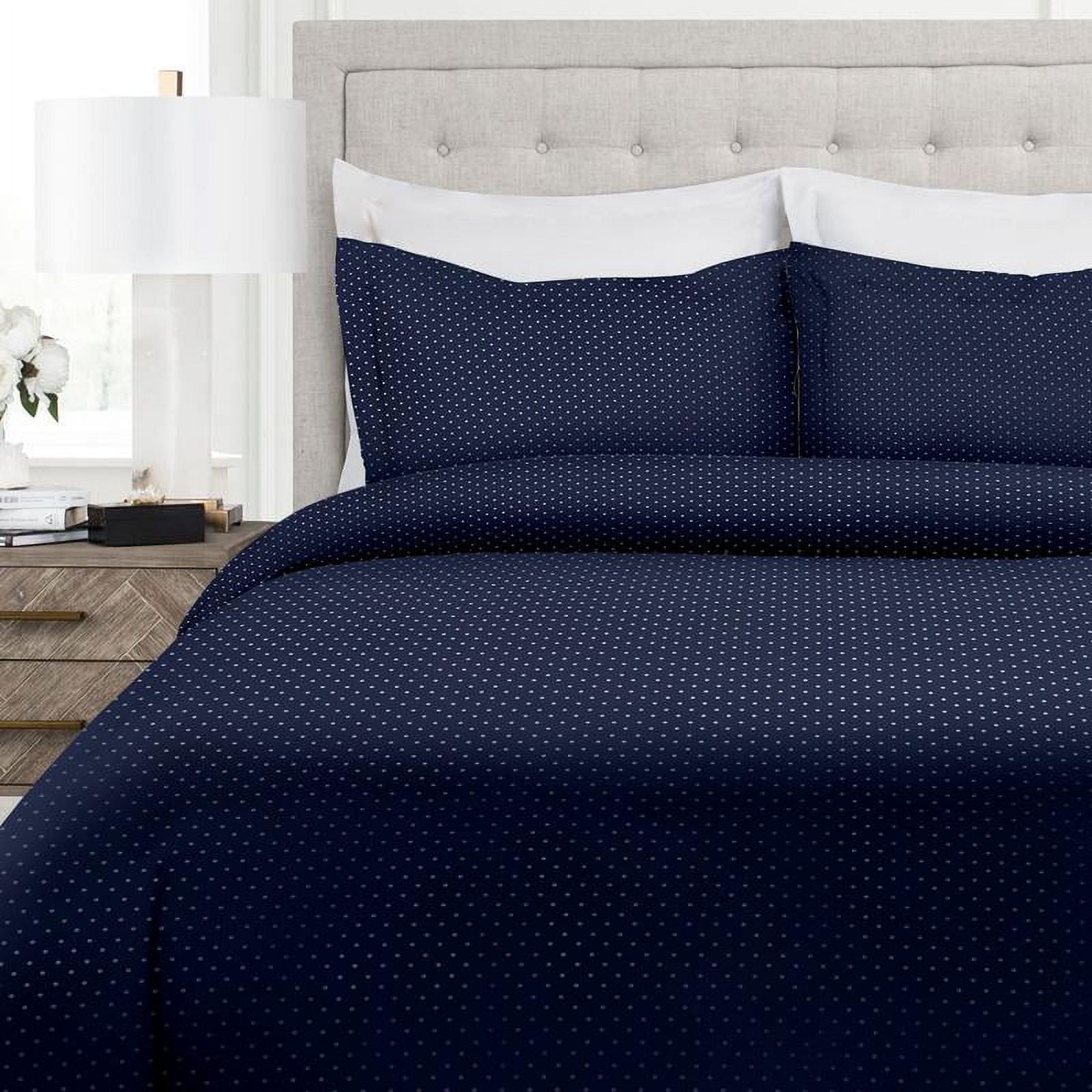 Noble Linen's 3 Piece Duvet Cover Set with Pindot Pattern