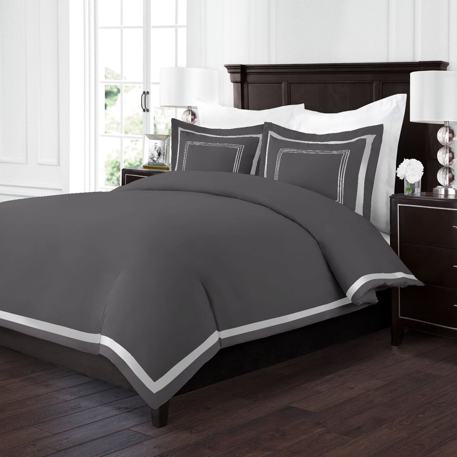 Noble Linen's 3 Piece Embroidered Duvet Cover Set