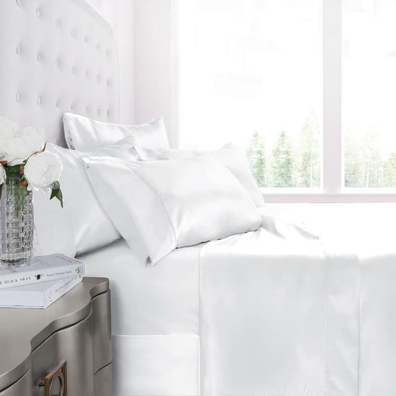 Noble Linen's 4 Piece Satin Sheet Set