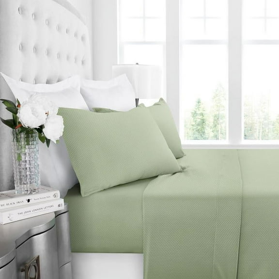 Noble Linen's 4 Piece Sheet Set with Pindot Pattern