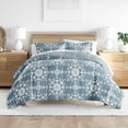 thumbnail image 1 of Noble Linens 2-Piece Light Blue Daisy Medallion Reversible Print Comforter Set, Twin/TwinXL, 1 of 13