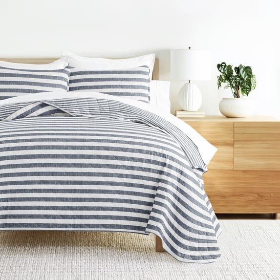 Noble Linens 3-Piece Dusk Blue Classic Stripe Reversible Quilt Set