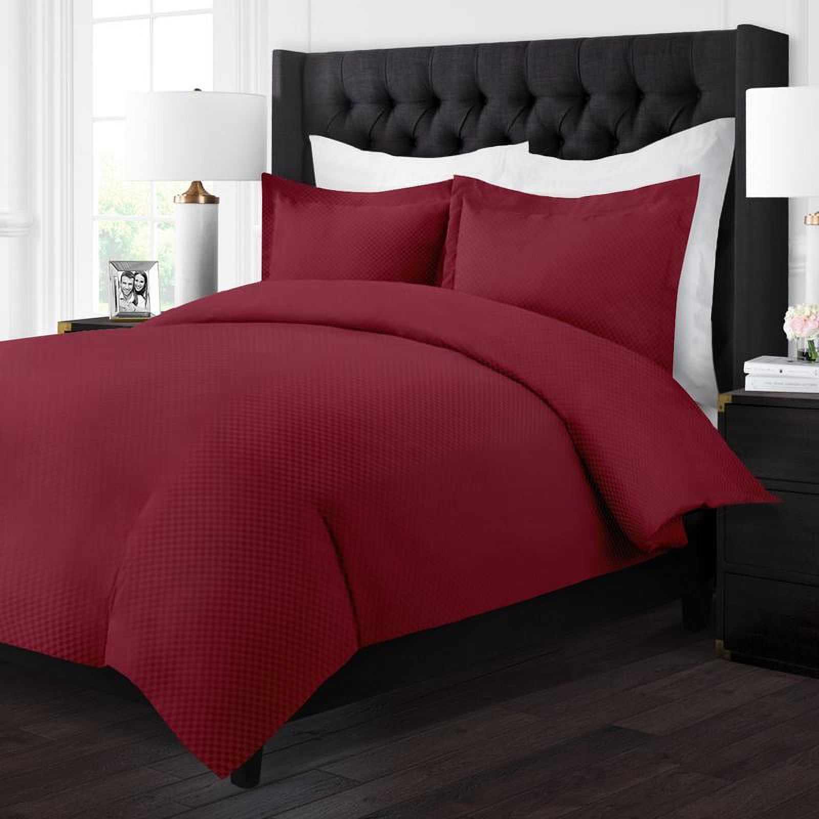 Noble Linens 3 Piece Duvet Hotel Collection Cover Set with Embossed Checker Pattern