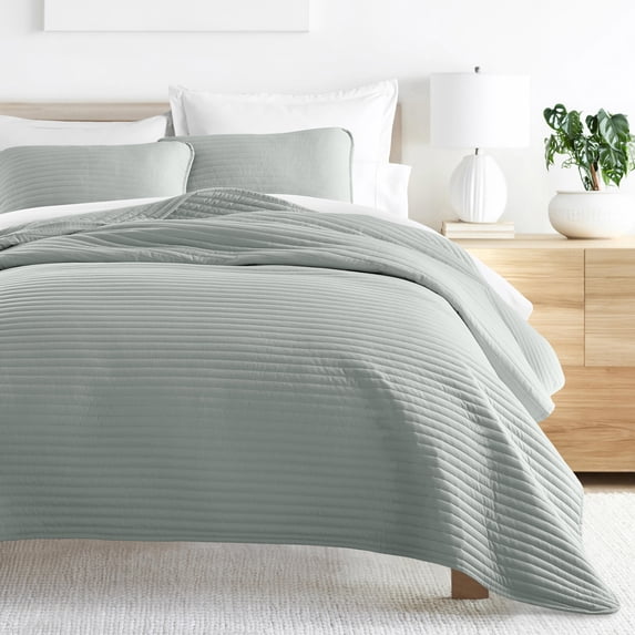 Noble Linens 3 Piece Eucalyptus Stripe Stitch Quilt Set, Queen / Full