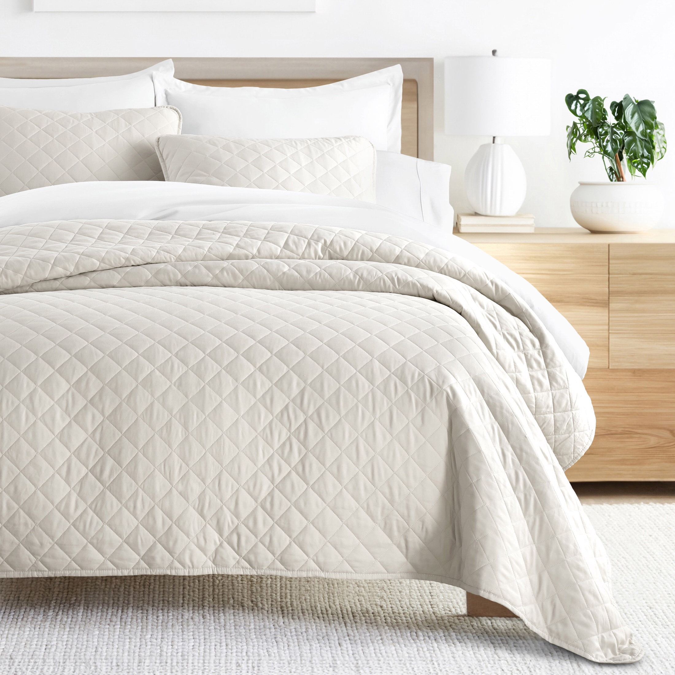 Natural Diamond Stitch Full Microfiber Quilt Set