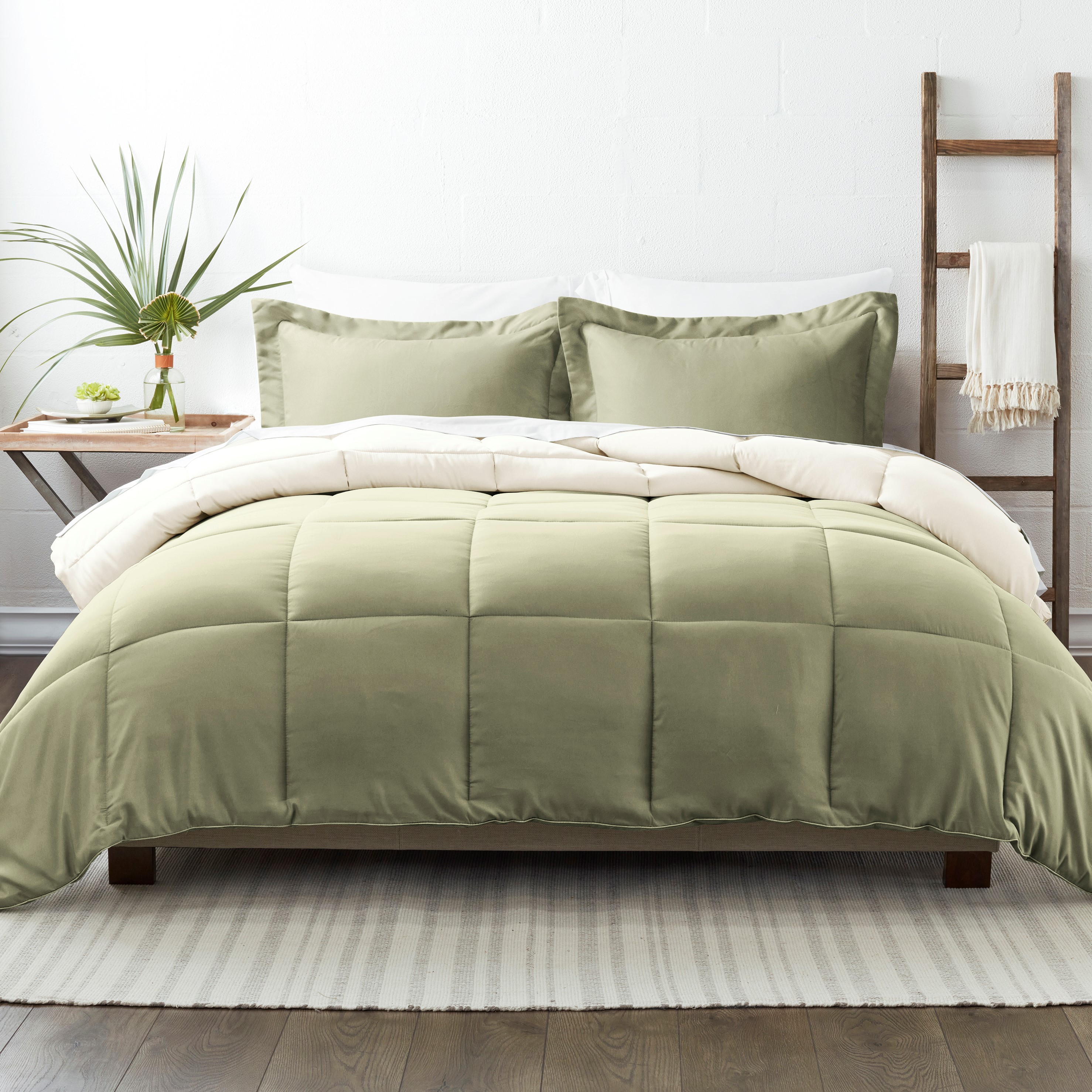 3Pc Comforter Set in Sage (Queen)