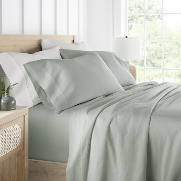 Noble Linens 300 Thread Count 4 Piece Cotton Sheet Set in Green Mist, Queen