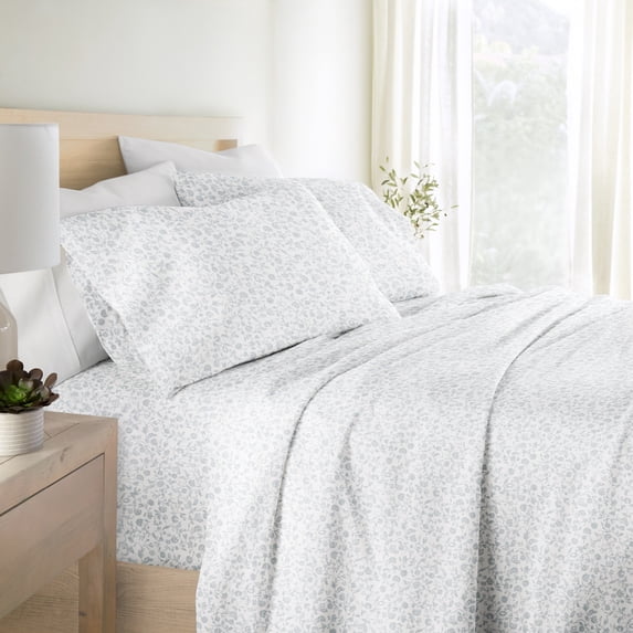 Noble Linens 4 Piece 300TC Cotton Printed Sheets, Rustic Jacobean Light Blue, King