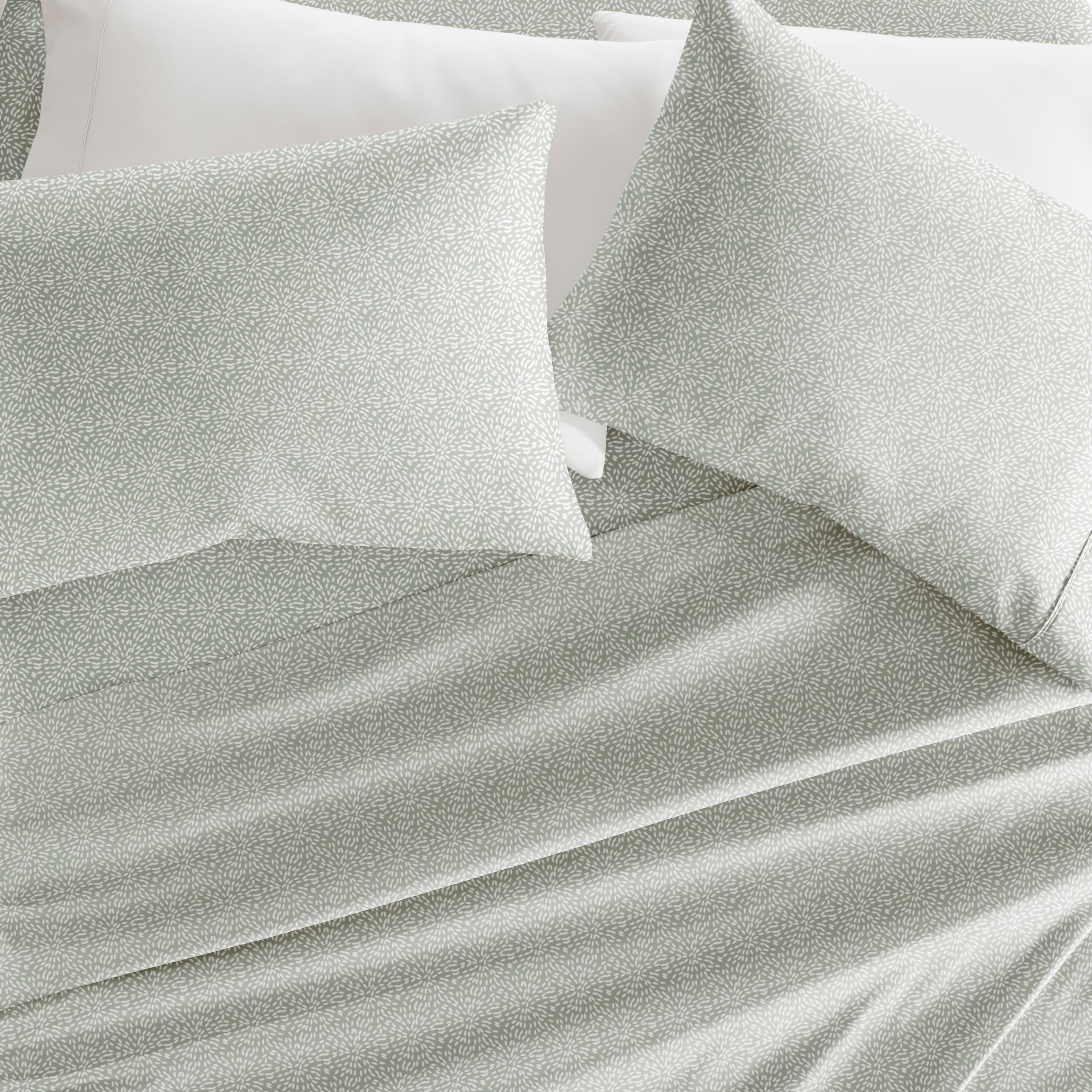 Noble Linens 4 Piece Green Mist Modern Circles Patterned Sheet Set, Twin